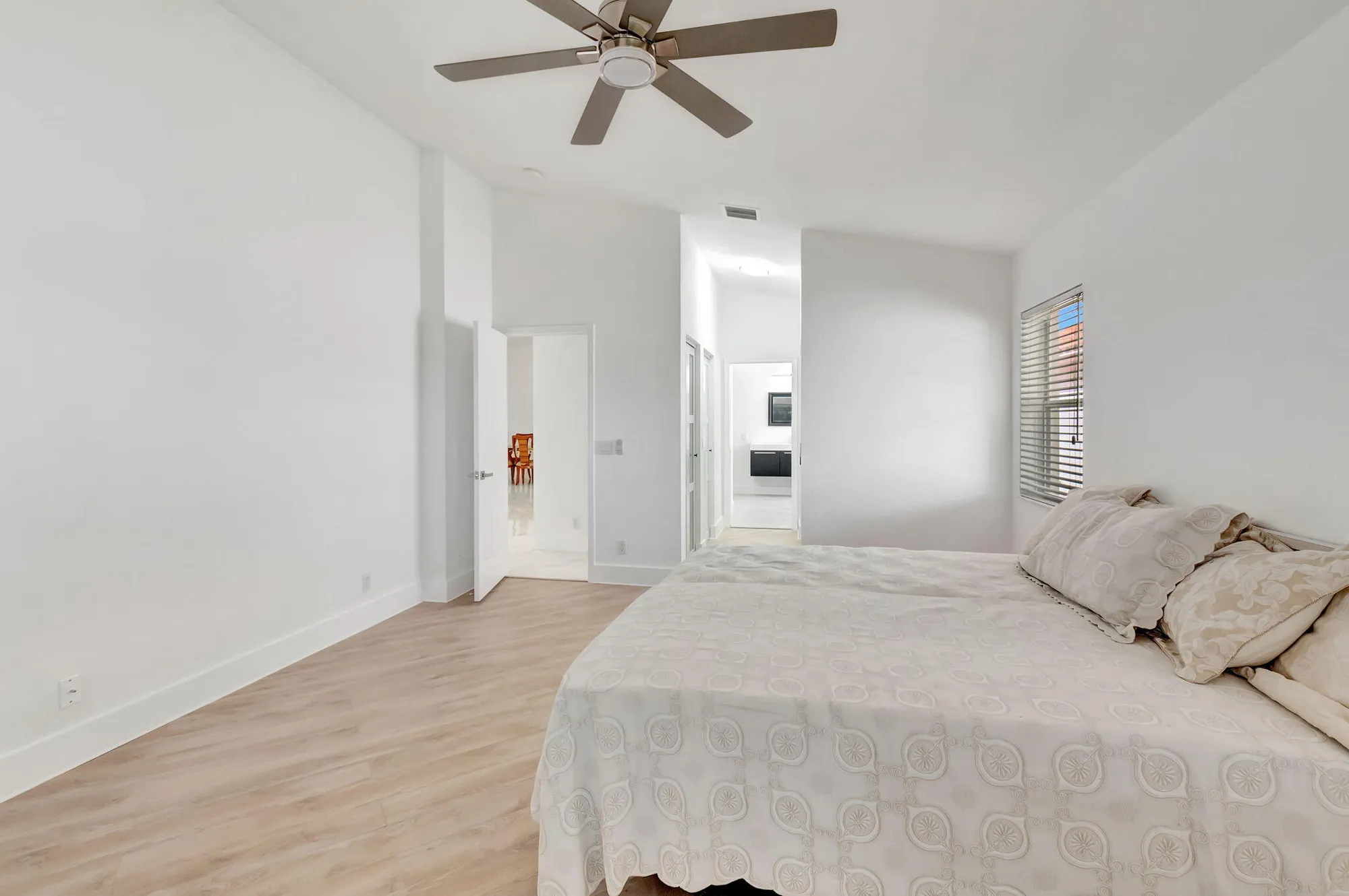 Property Slideshow image 14 of 56 | 11752 dove hollow ave, Boynton Beach, FL, 33437