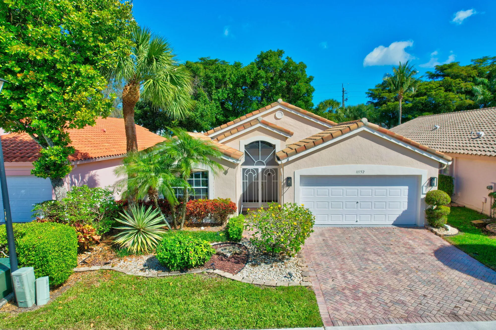 Property Slideshow image 2 of 56 | 11752 dove hollow ave, Boynton Beach, FL, 33437