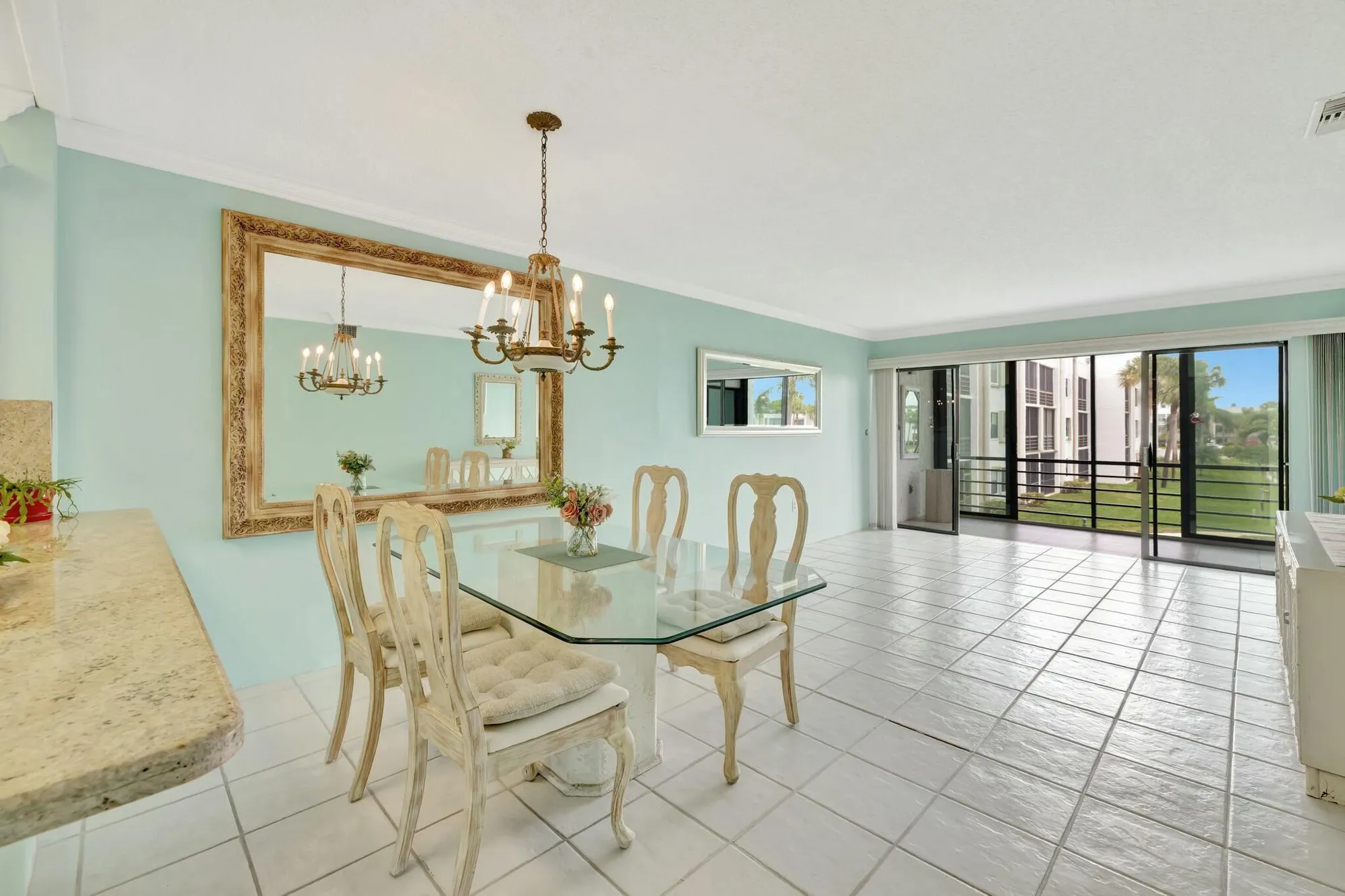 Property Slideshow image 10 of 40 | 1950 sw palm city rd 4203, Stuart, FL, 34994