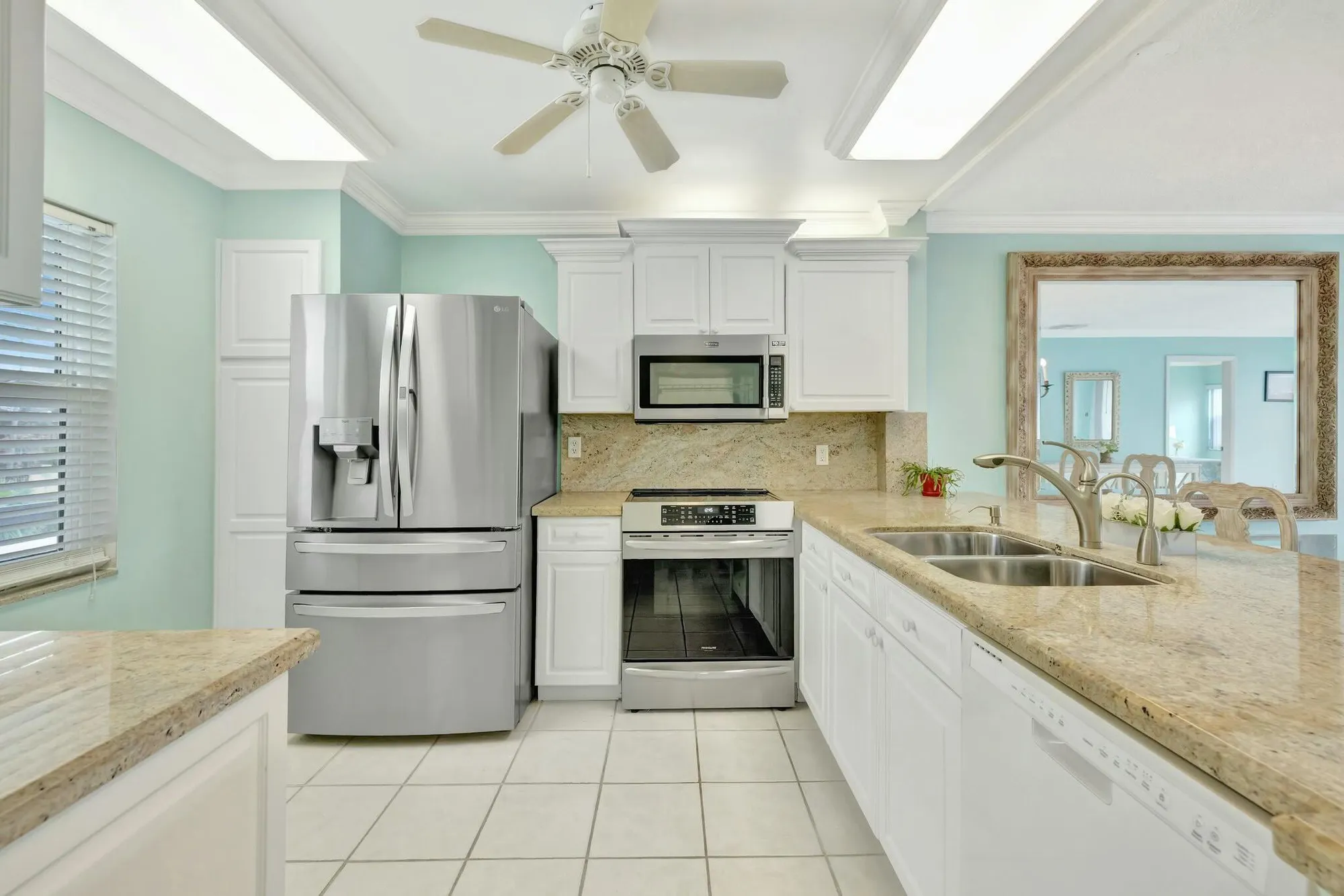 Property Slideshow image 6 of 40 | 1950 sw palm city rd 4203, Stuart, FL, 34994