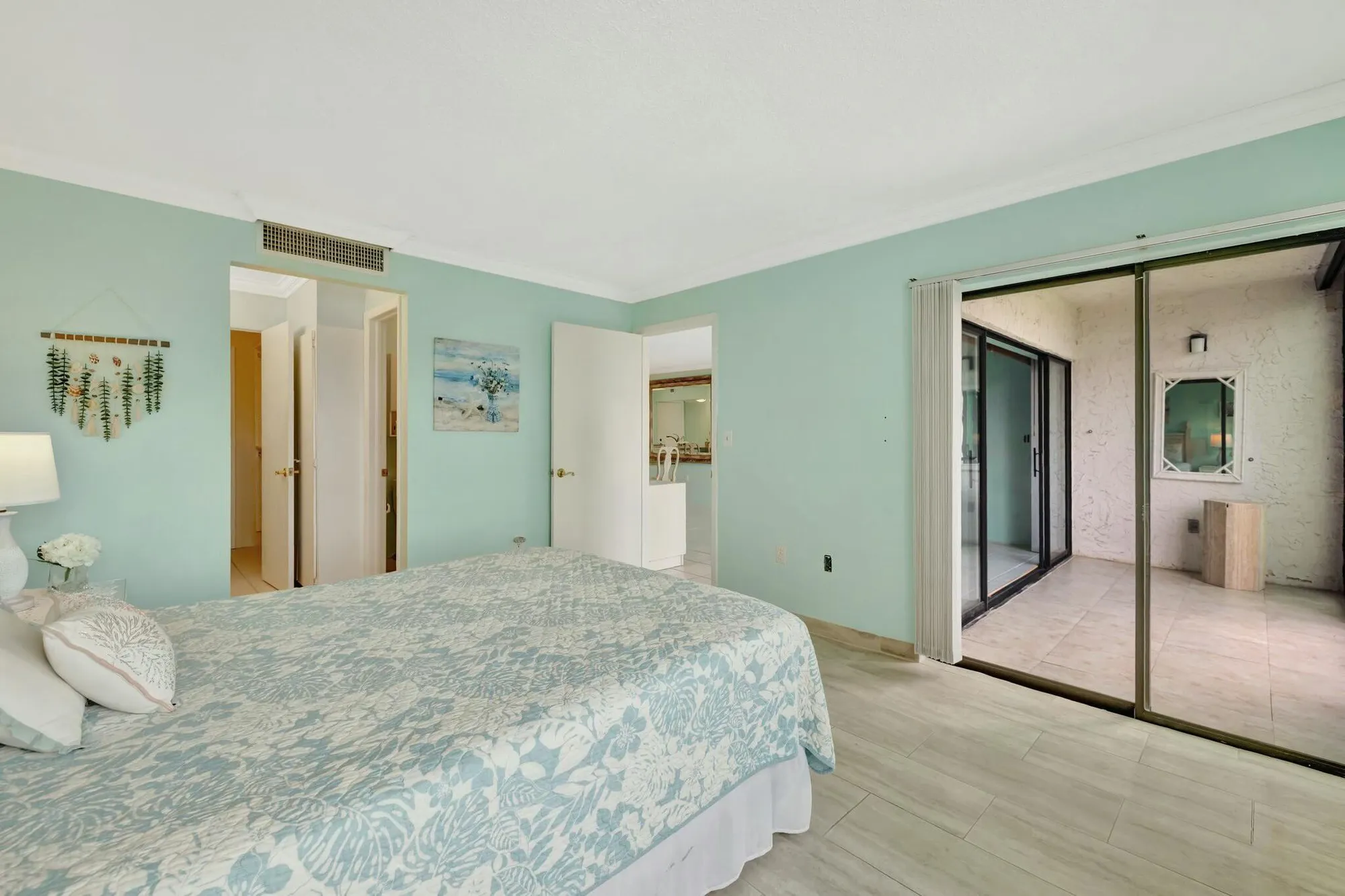 Property Slideshow image 20 of 40 | 1950 sw palm city rd 4203, Stuart, FL, 34994