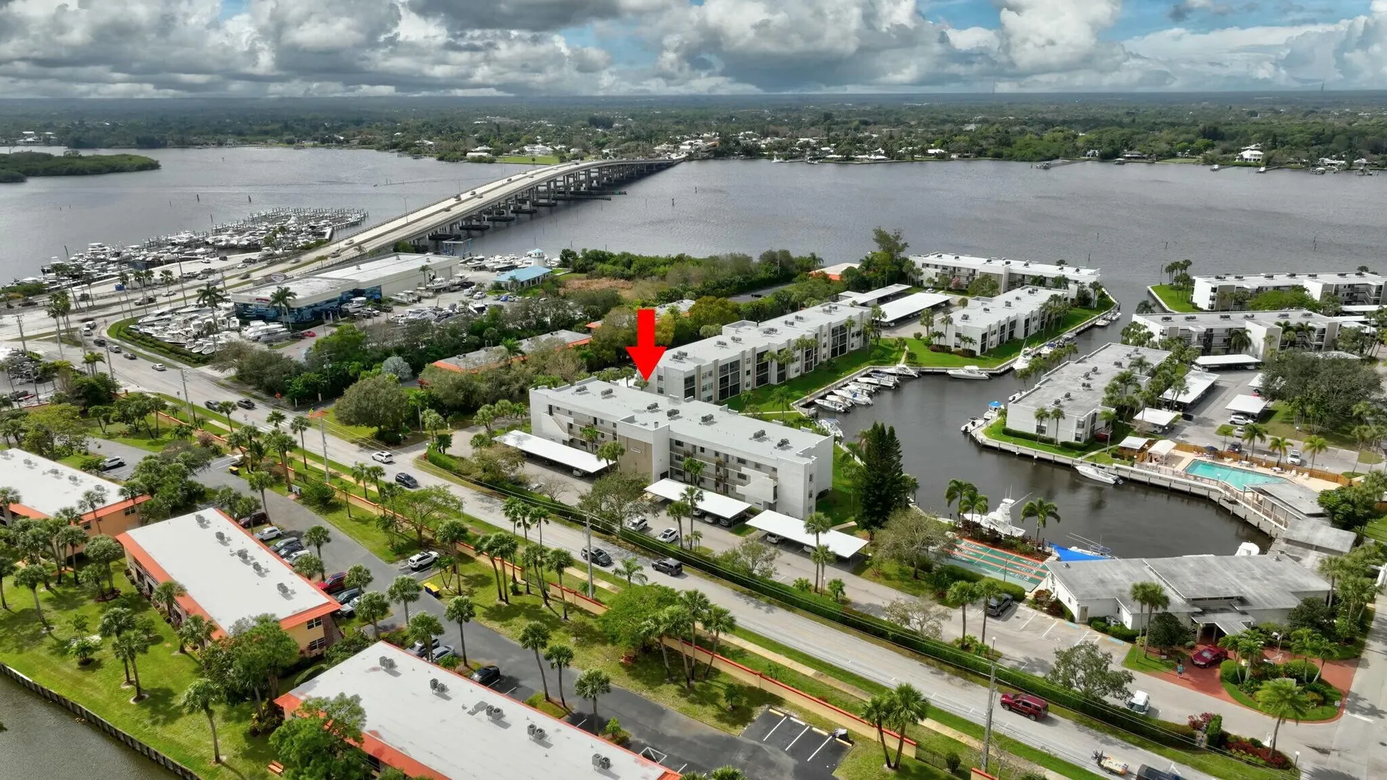 Property Slideshow image 32 of 40 | 1950 sw palm city rd 4203, Stuart, FL, 34994