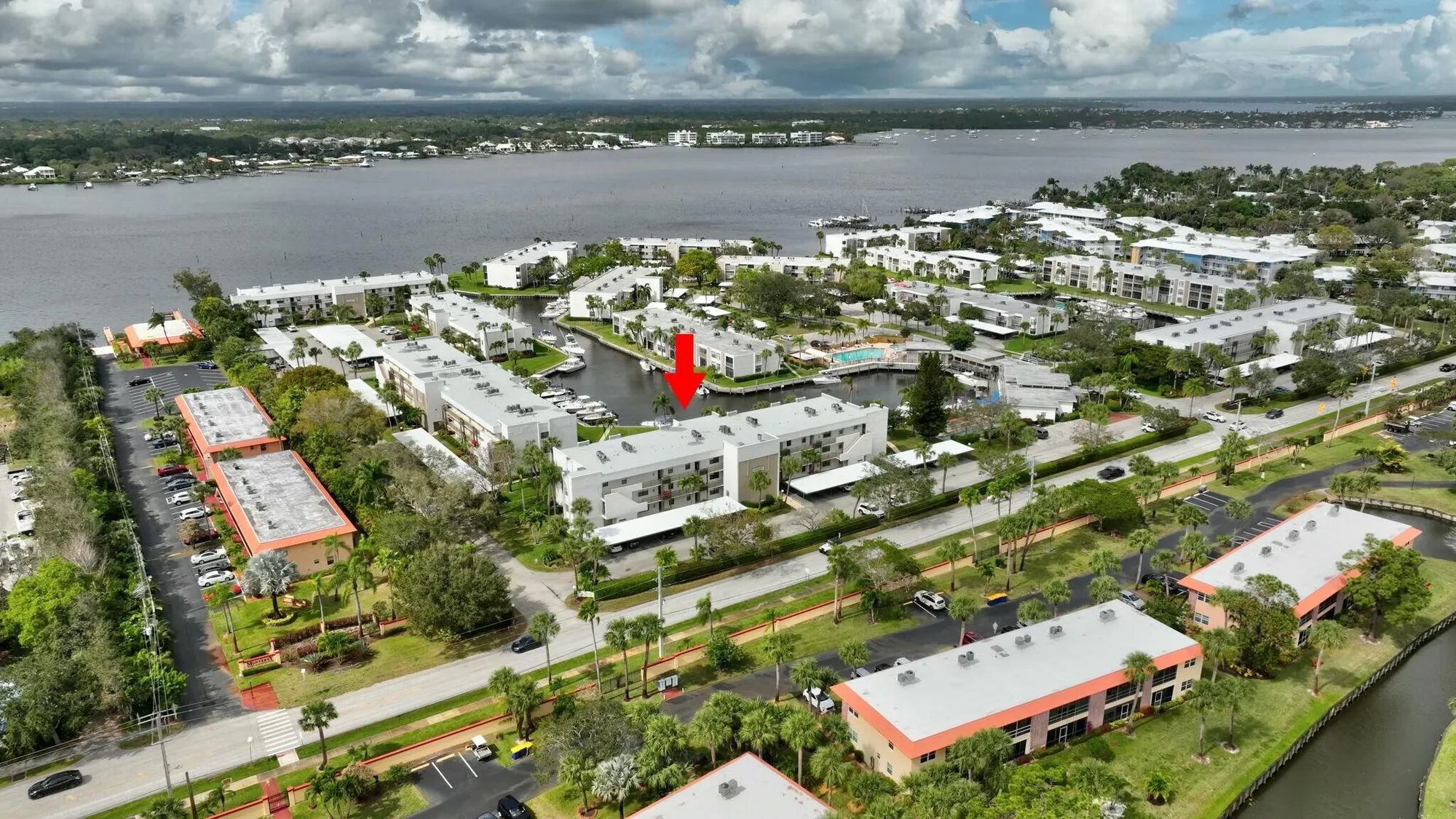 Property Slideshow image 33 of 40 | 1950 sw palm city rd 4203, Stuart, FL, 34994