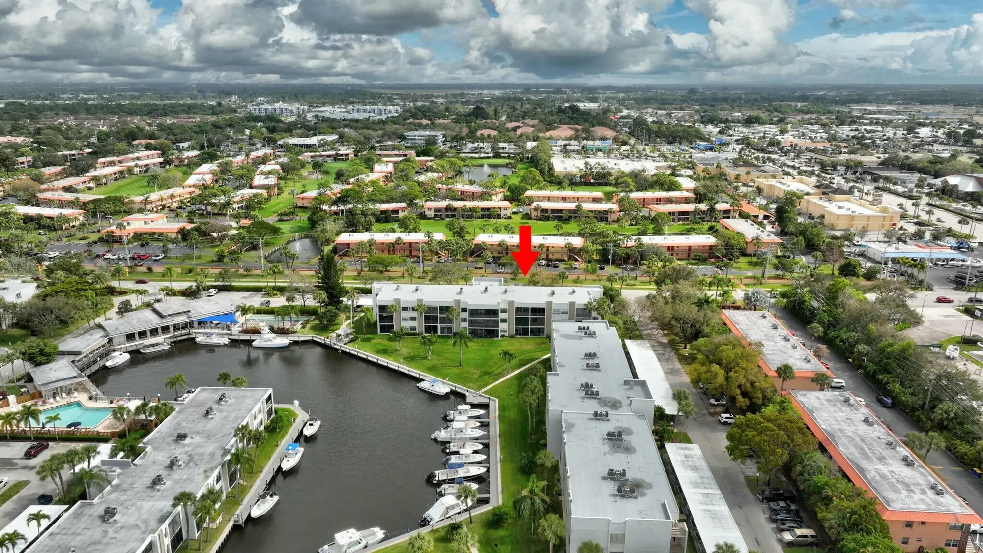 Property Slideshow image 3 of 40 | 1950 sw palm city rd 4203, Stuart, FL, 34994