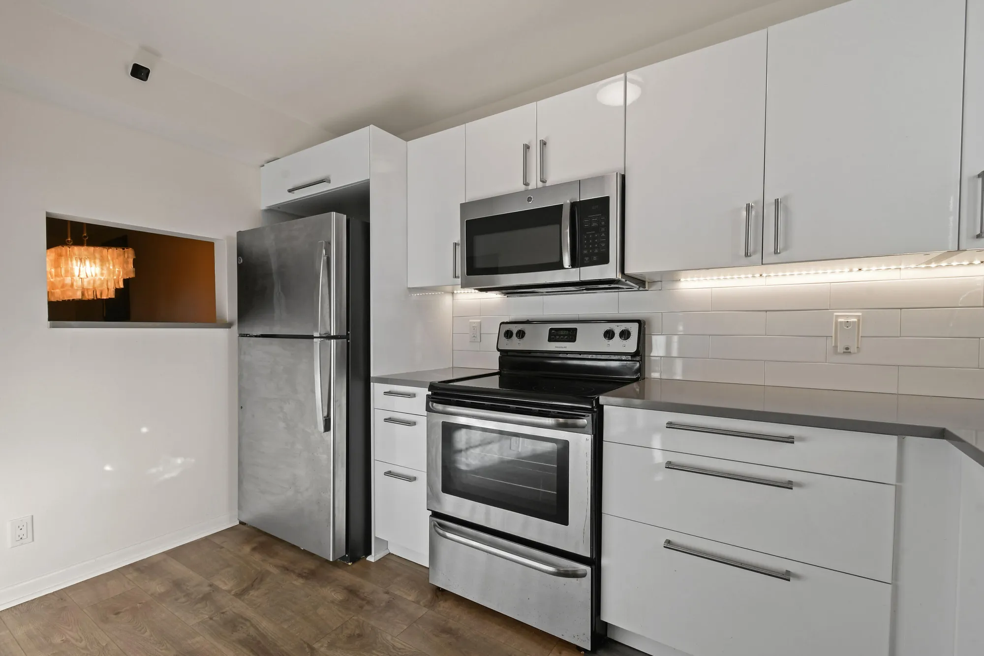 Property Slideshow image 9 of 43 | 4640 lucerne lakes blvd 306, Lake Worth, FL, 33467