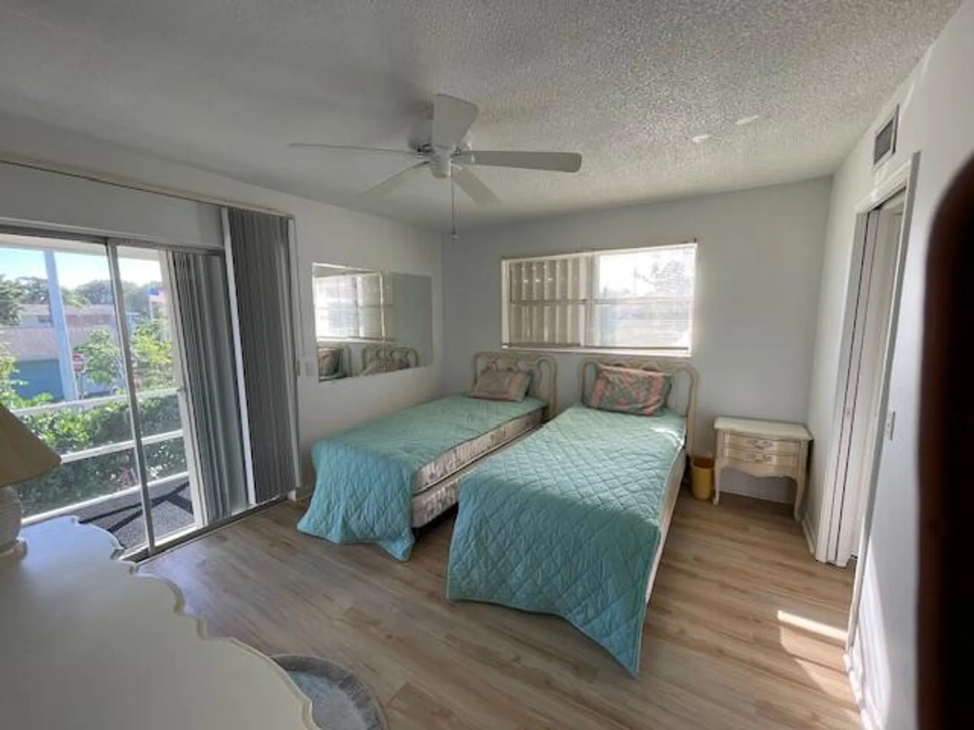Property Slideshow image 9 of 35 | 480 horizons 205, Boynton Beach, FL, 33435