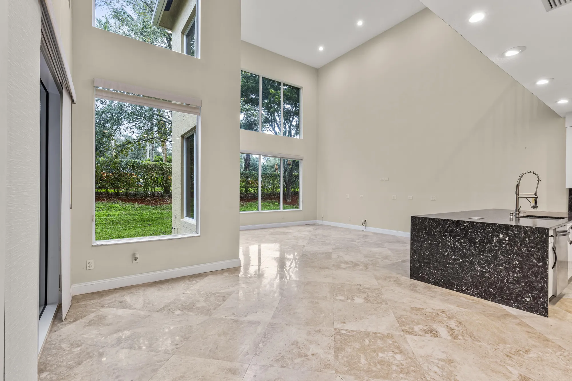 Property Slideshow image 26 of 89 | 6966 great falls cir, Boynton Beach, FL, 33437