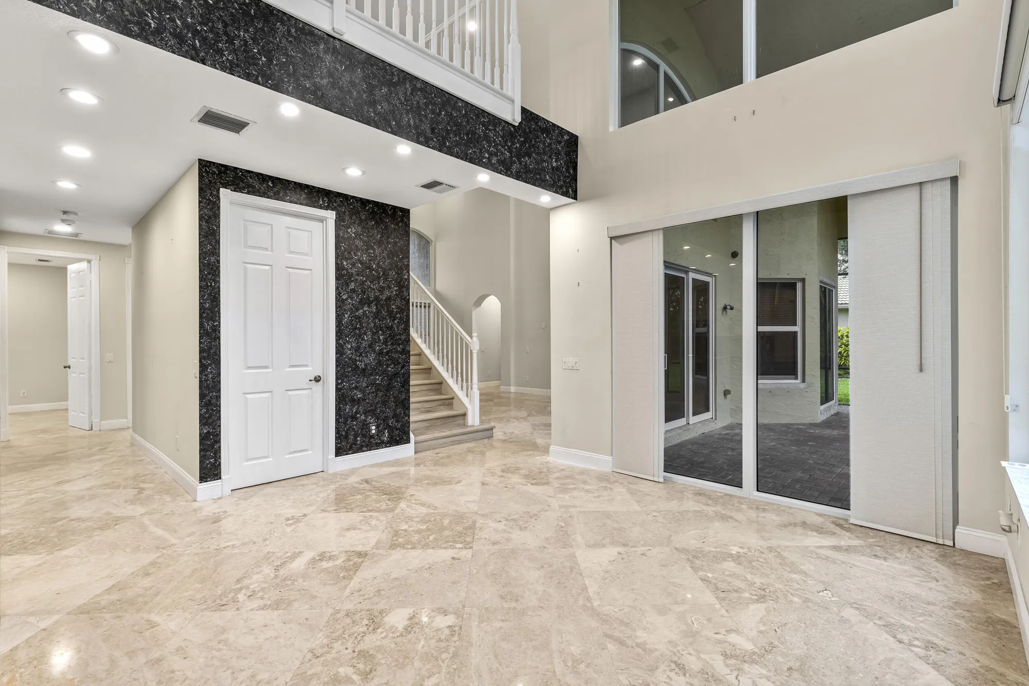 Property Slideshow image 27 of 89 | 6966 great falls cir, Boynton Beach, FL, 33437