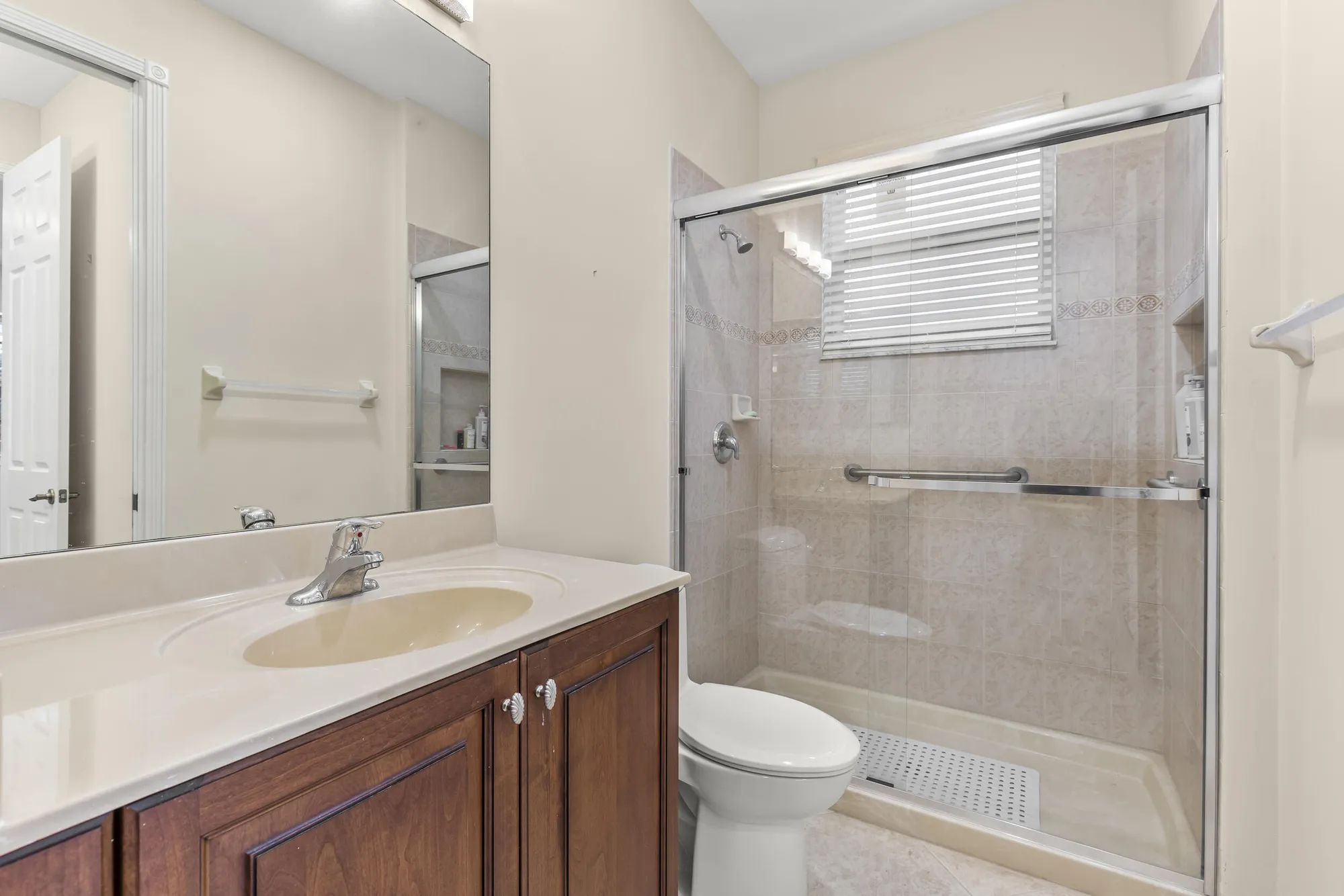 Property Slideshow image 32 of 89 | 6966 great falls cir, Boynton Beach, FL, 33437