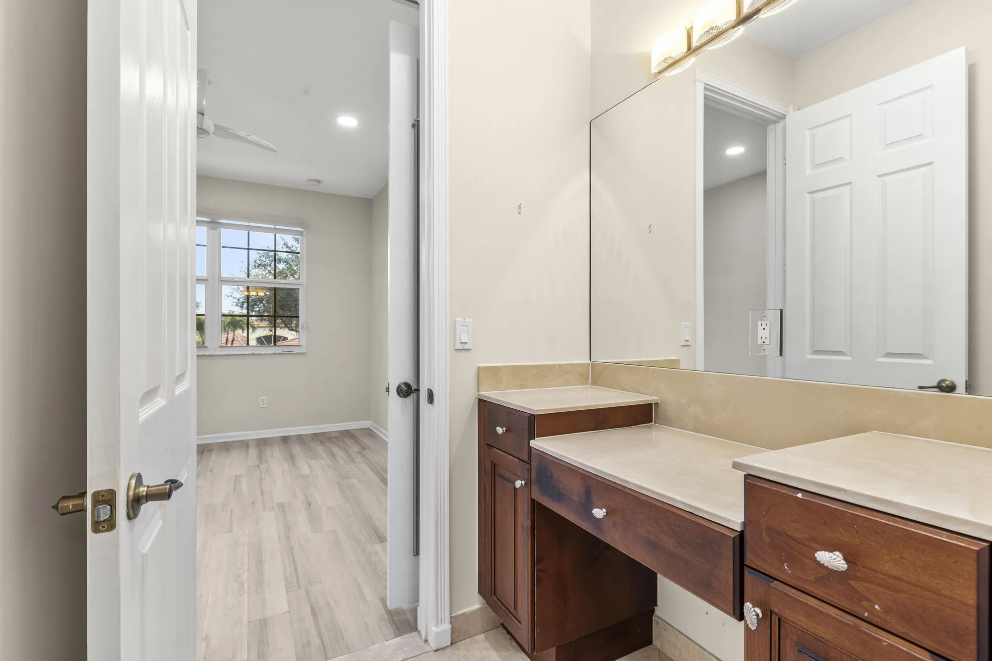 Property Slideshow image 33 of 89 | 6966 great falls cir, Boynton Beach, FL, 33437