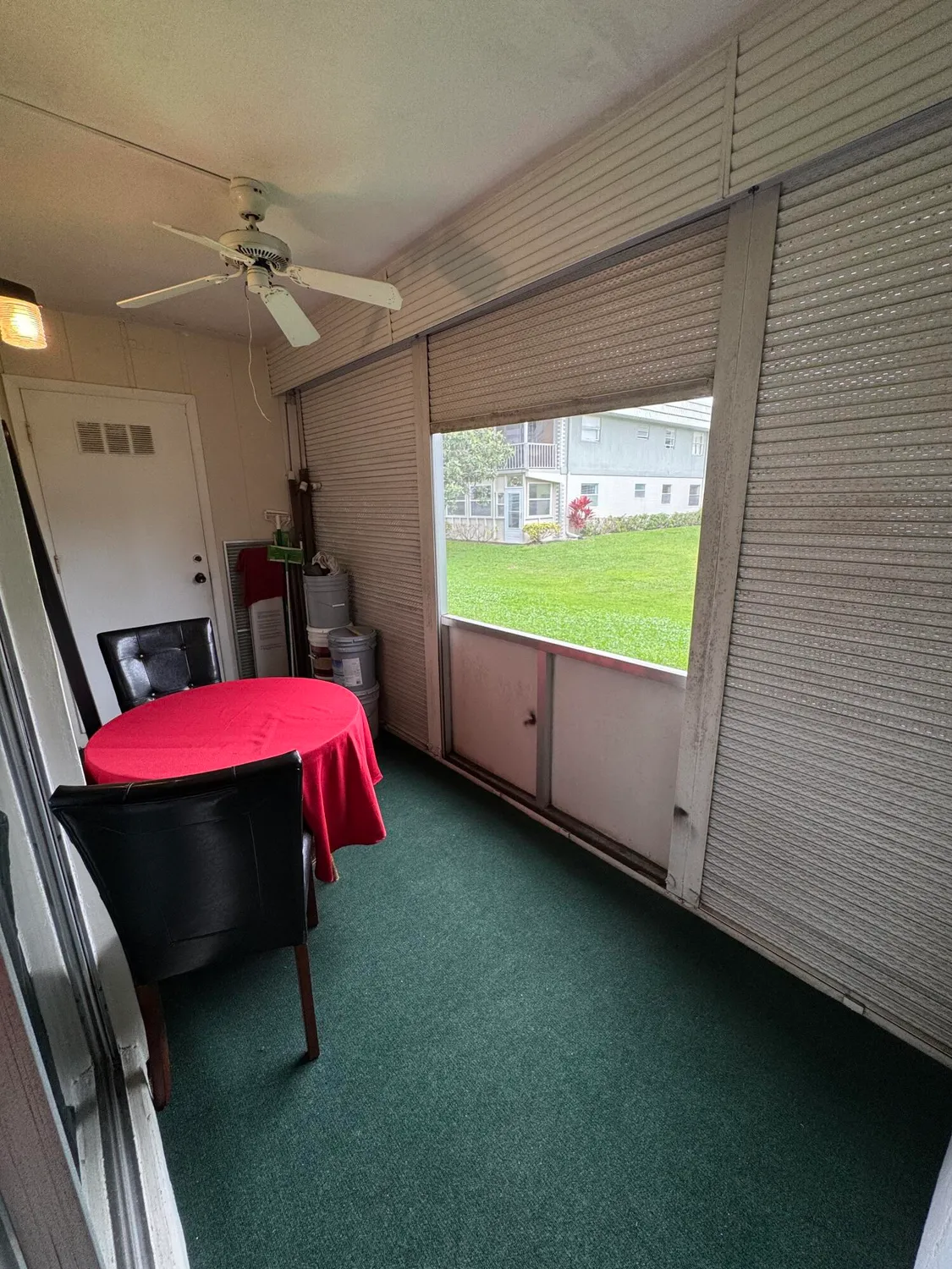 Property Slideshow image 7 of 11 | 114 flanders c, Delray Beach, FL, 33484