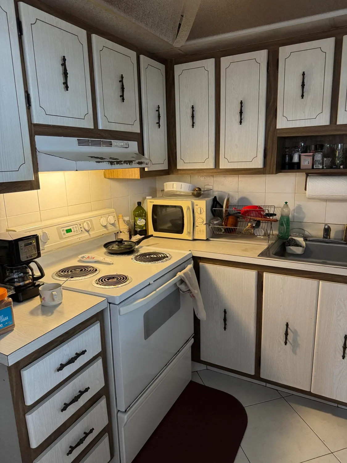 Property Slideshow image 8 of 11 | 114 flanders c, Delray Beach, FL, 33484