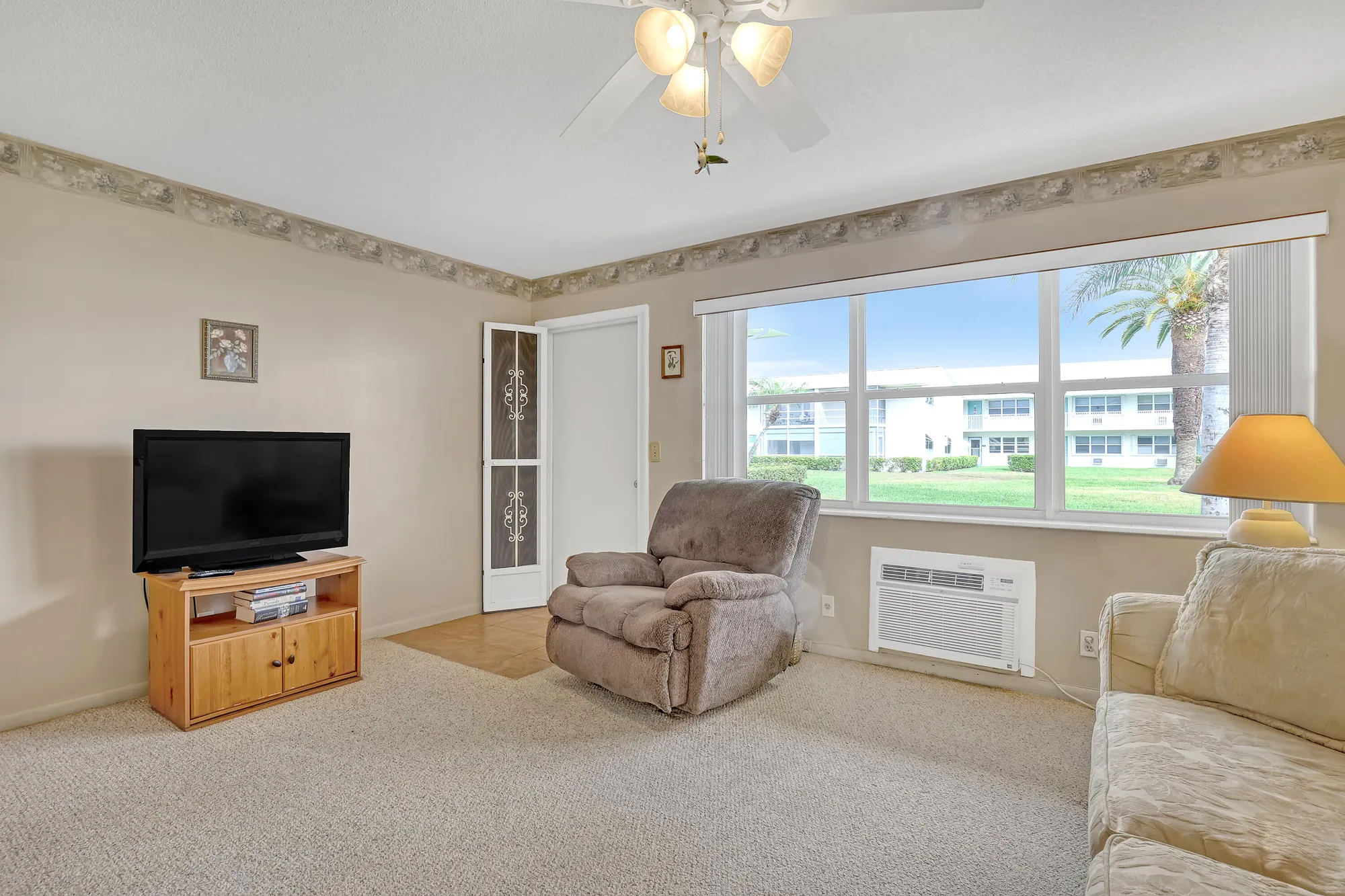 Property Slideshow image 9 of 56 | 680 horizons 110, Boynton Beach, FL, 33435