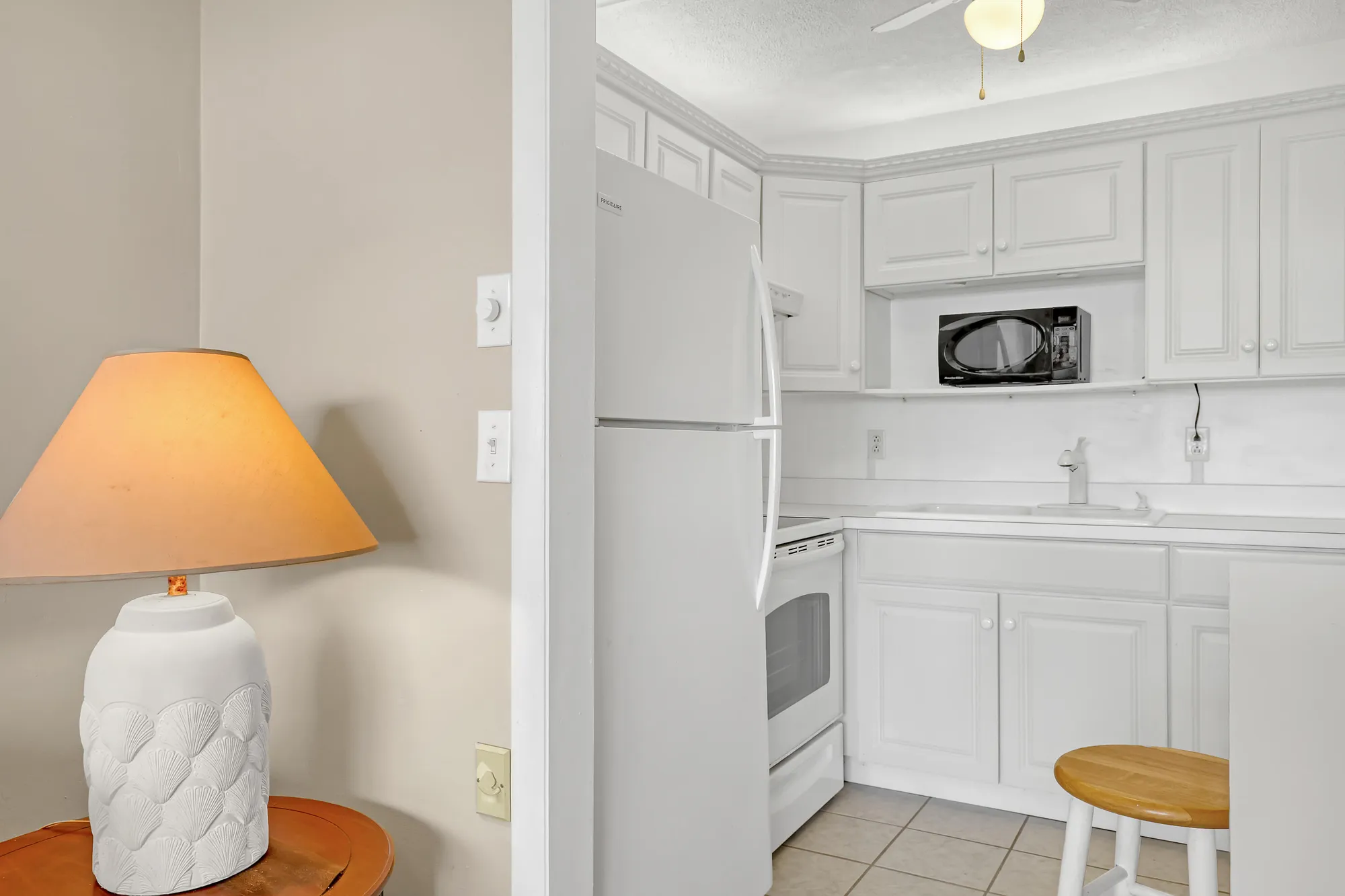 Property Slideshow image 14 of 56 | 680 horizons 110, Boynton Beach, FL, 33435