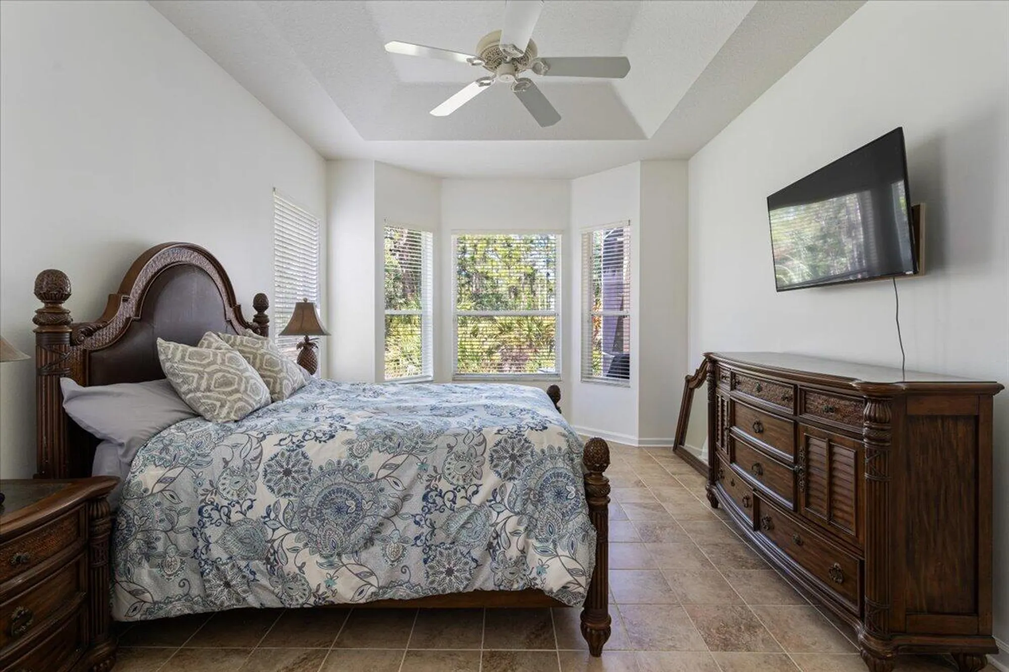 Property Slideshow image 25 of 64 | 284 nw toscane trl, Port Saint Lucie, FL, 34986