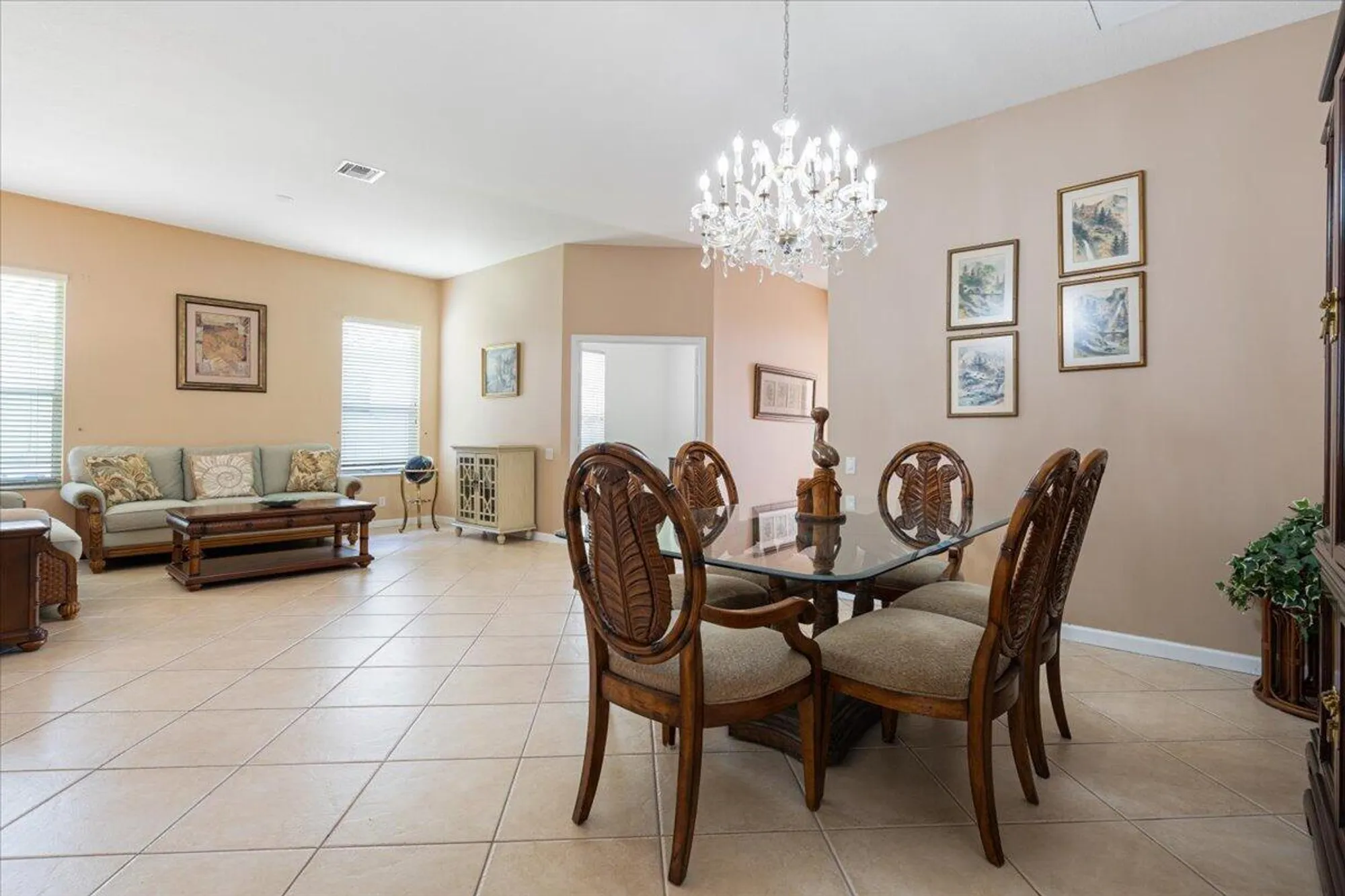 Property Slideshow image 11 of 64 | 284 nw toscane trl, Port Saint Lucie, FL, 34986