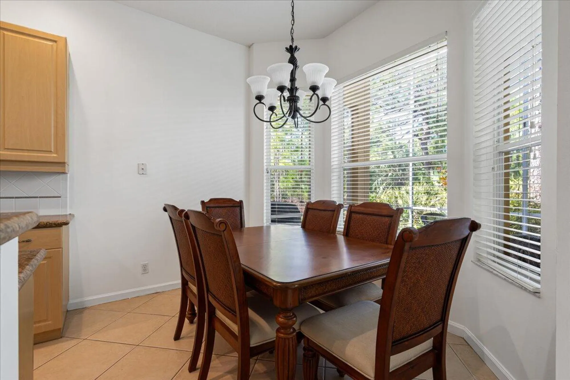 Property Slideshow image 18 of 64 | 284 nw toscane trl, Port Saint Lucie, FL, 34986