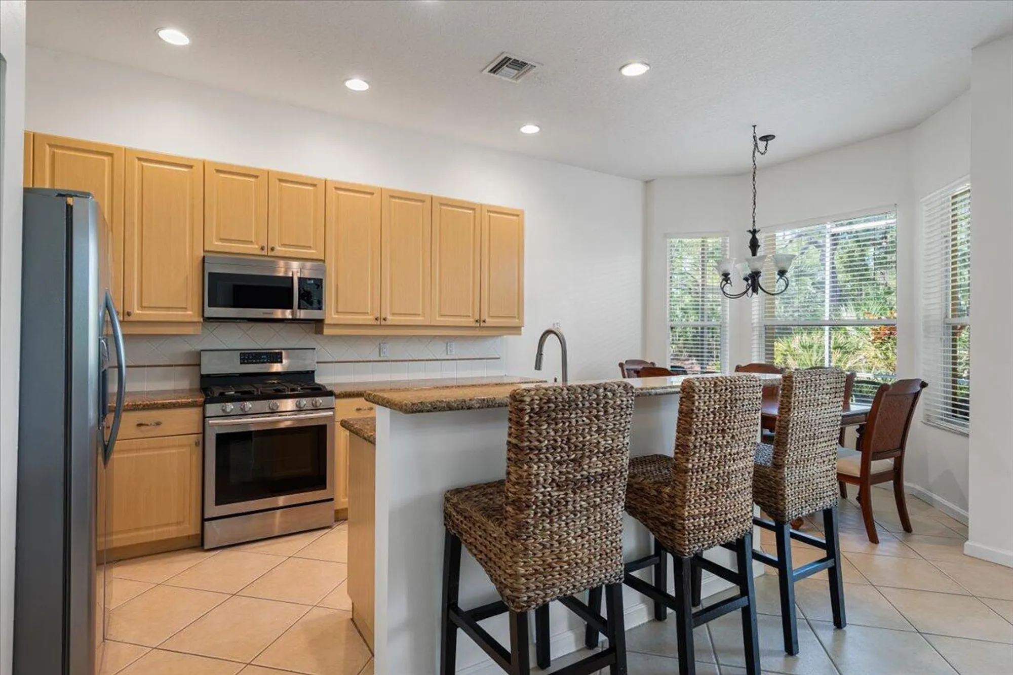 Property Slideshow image 12 of 64 | 284 nw toscane trl, Port Saint Lucie, FL, 34986