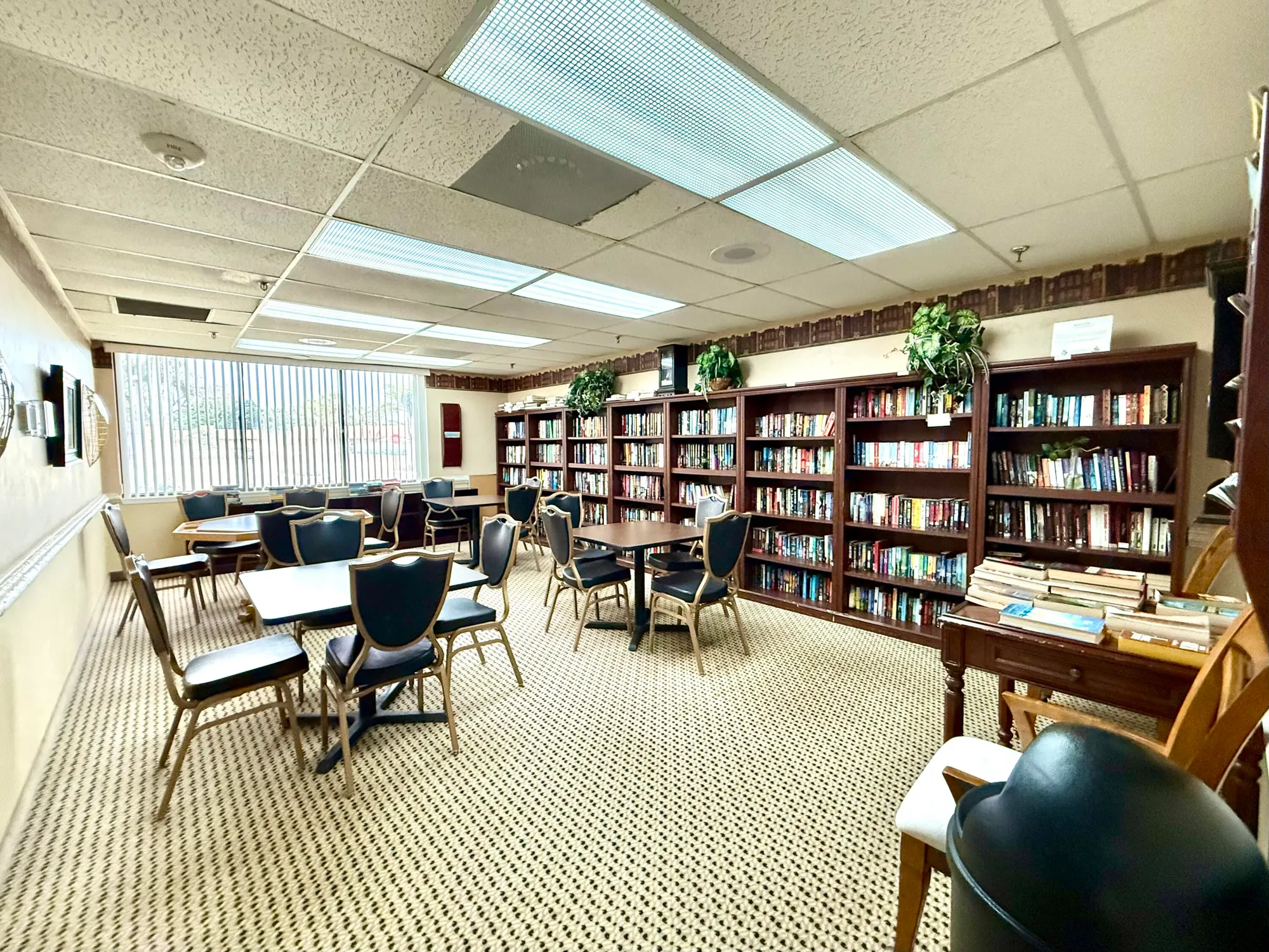 Property Slideshow image 38 of 42 | 4700 lucerne lakes blvd 408, Lake Worth, FL, 33467