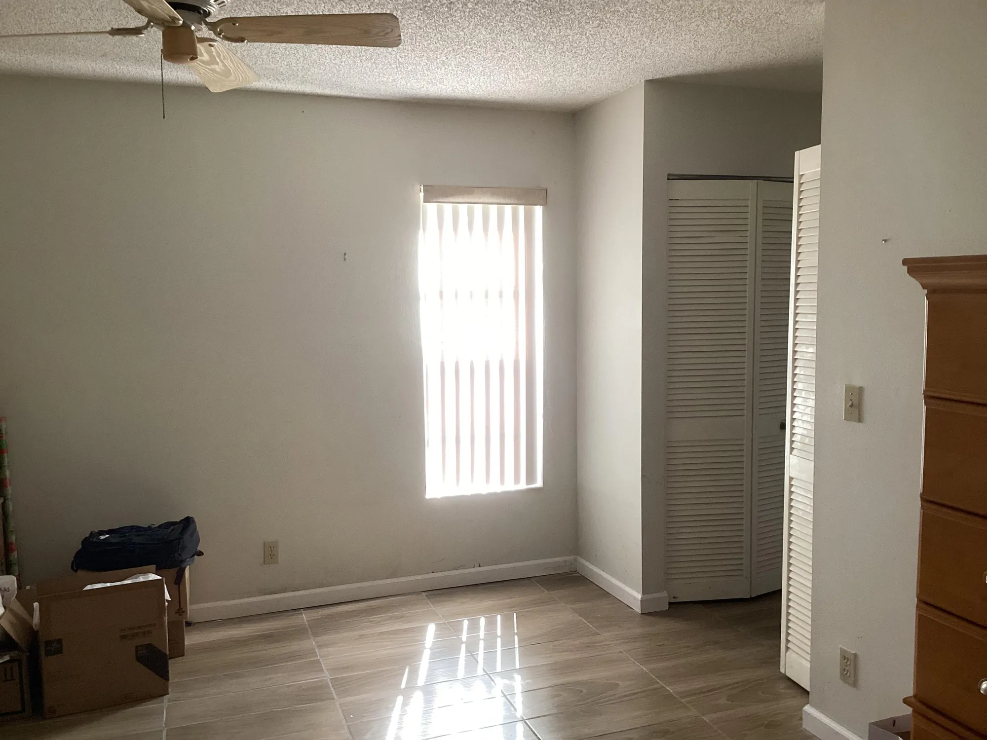 Property Slideshow image 9 of 15 | 6315 silver moon ln, Greenacres, FL, 33463