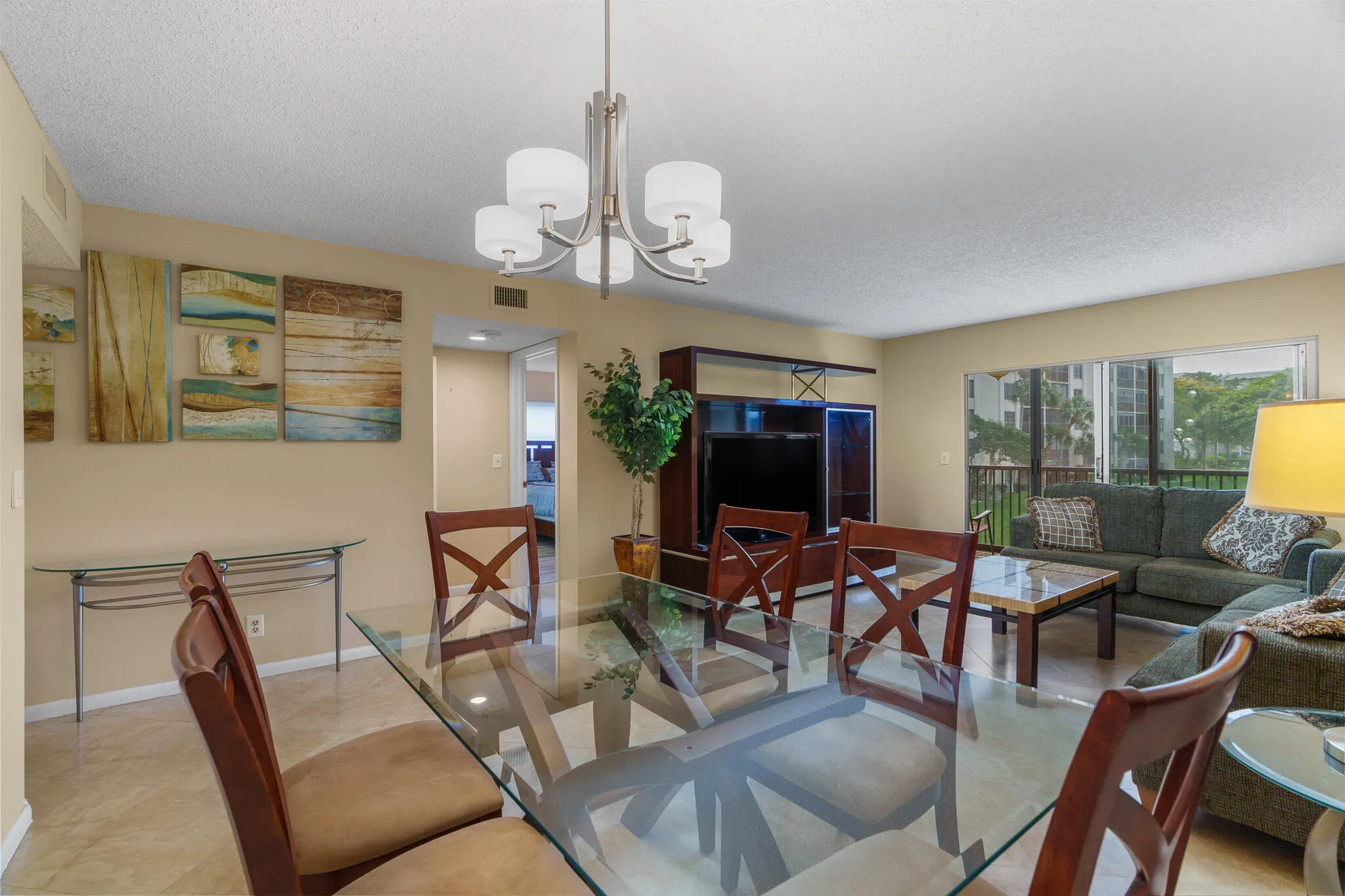 Property Slideshow image 15 of 48 | 6515 kensington ln apt 201, Delray Beach, FL, 33446