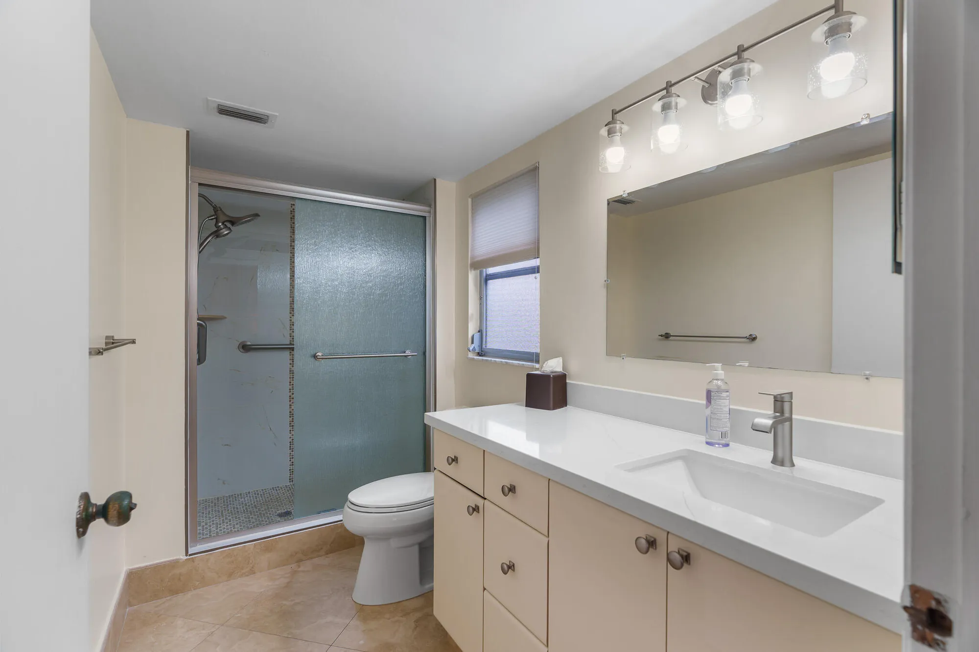 Property Slideshow image 25 of 48 | 6515 kensington ln apt 201, Delray Beach, FL, 33446