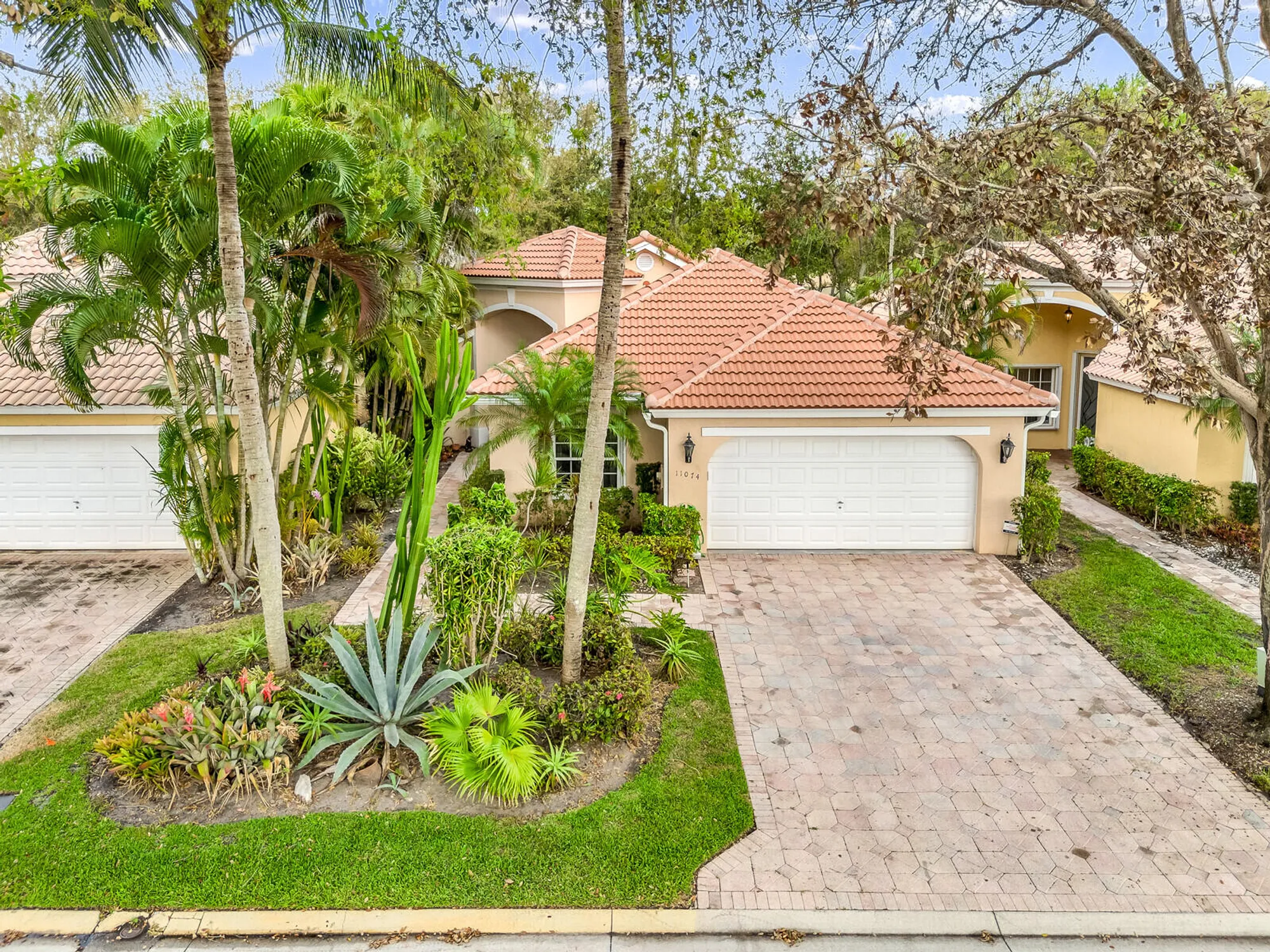 Property Slideshow image 29 of 34 | 11074 springbrook cir, Boynton Beach, FL, 33437