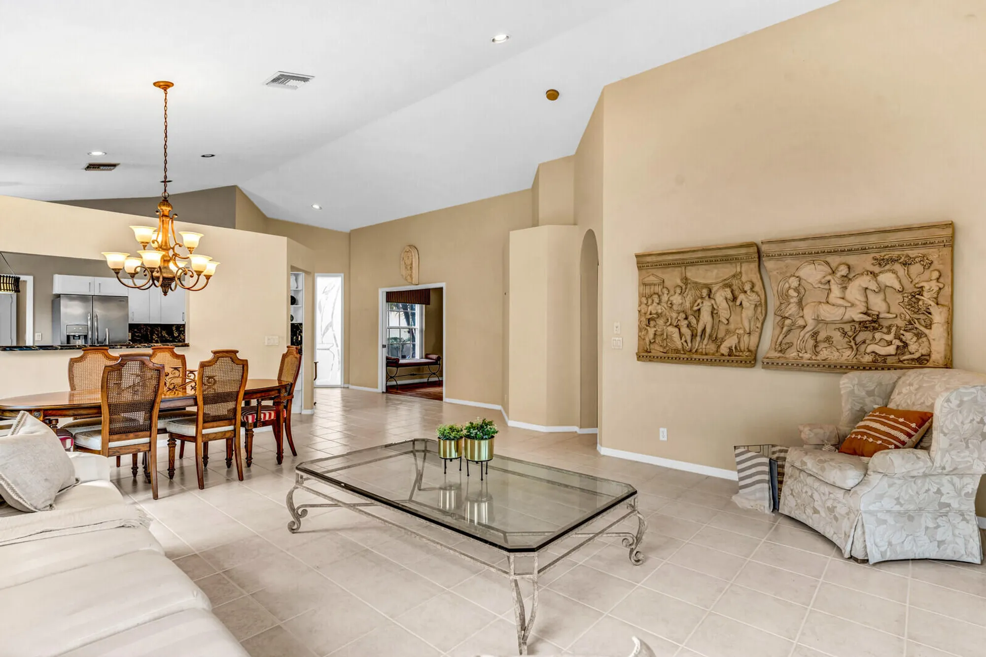 Property Slideshow image 19 of 34 | 11074 springbrook cir, Boynton Beach, FL, 33437