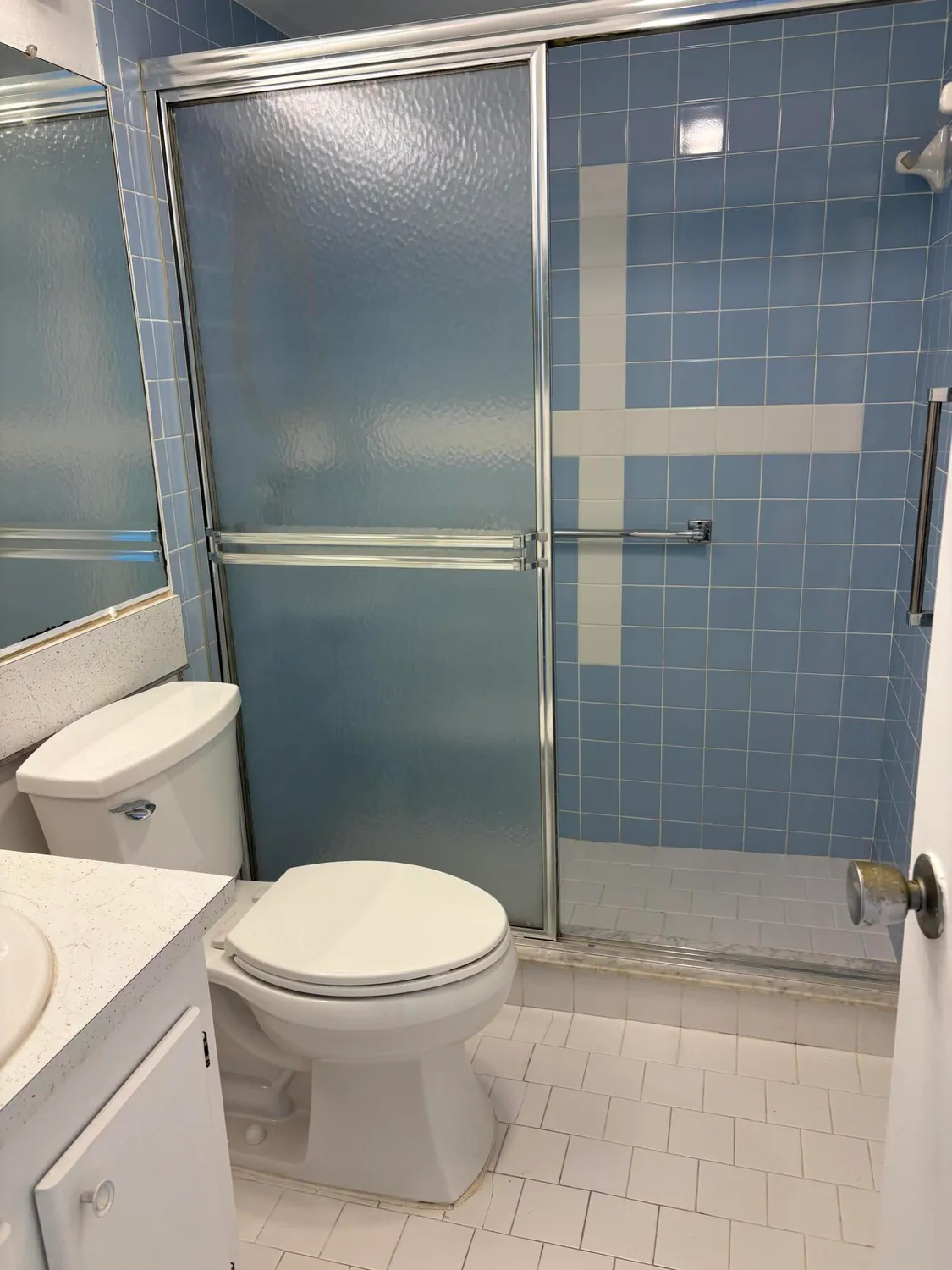 Property Slideshow image 3 of 12 | 113 berkshire e unit e, West Palm Beach, FL, 33417