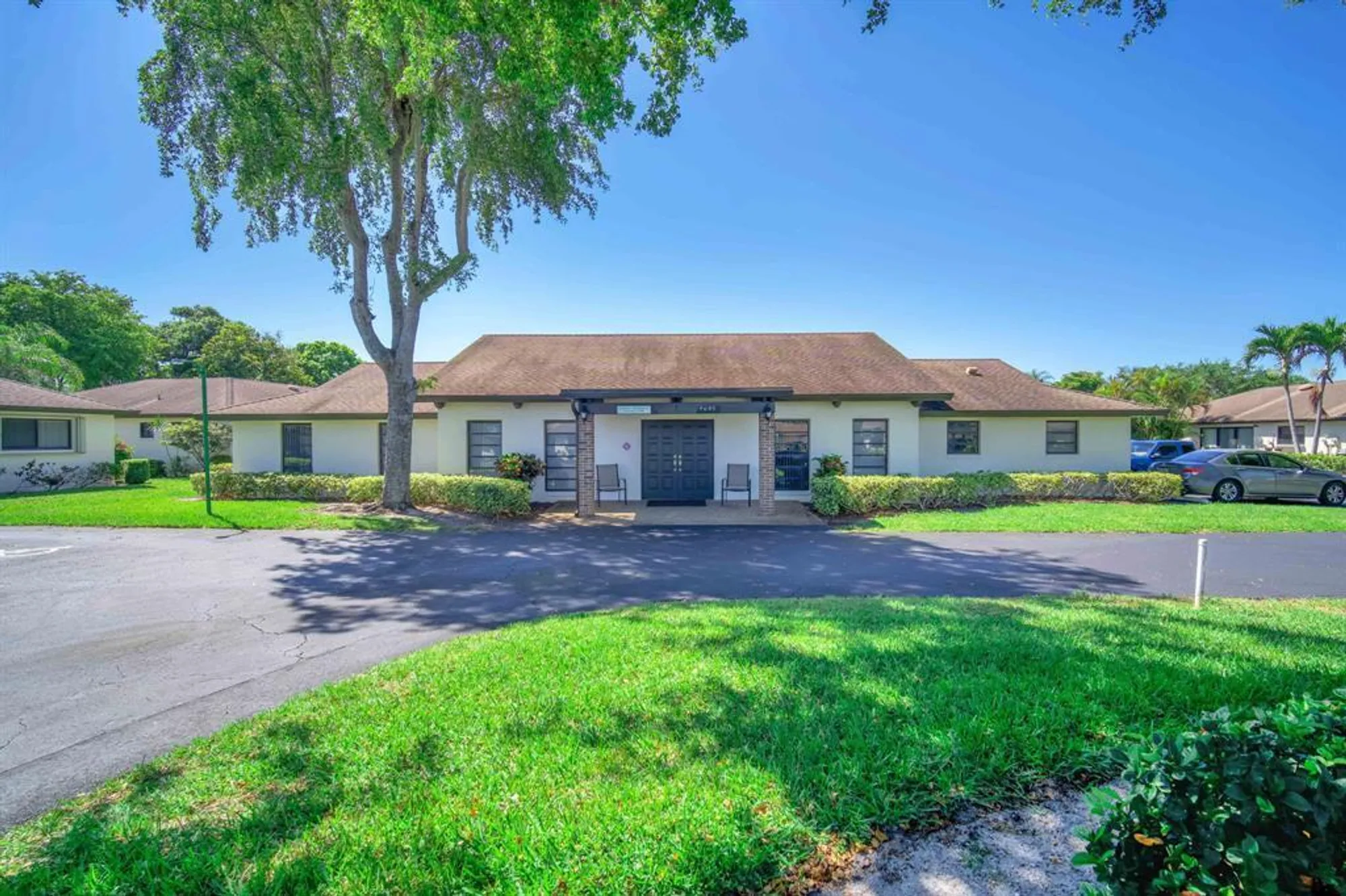 Property Slideshow image 15 of 20 | 4948 equestrian cir b, Boynton Beach, FL, 33436