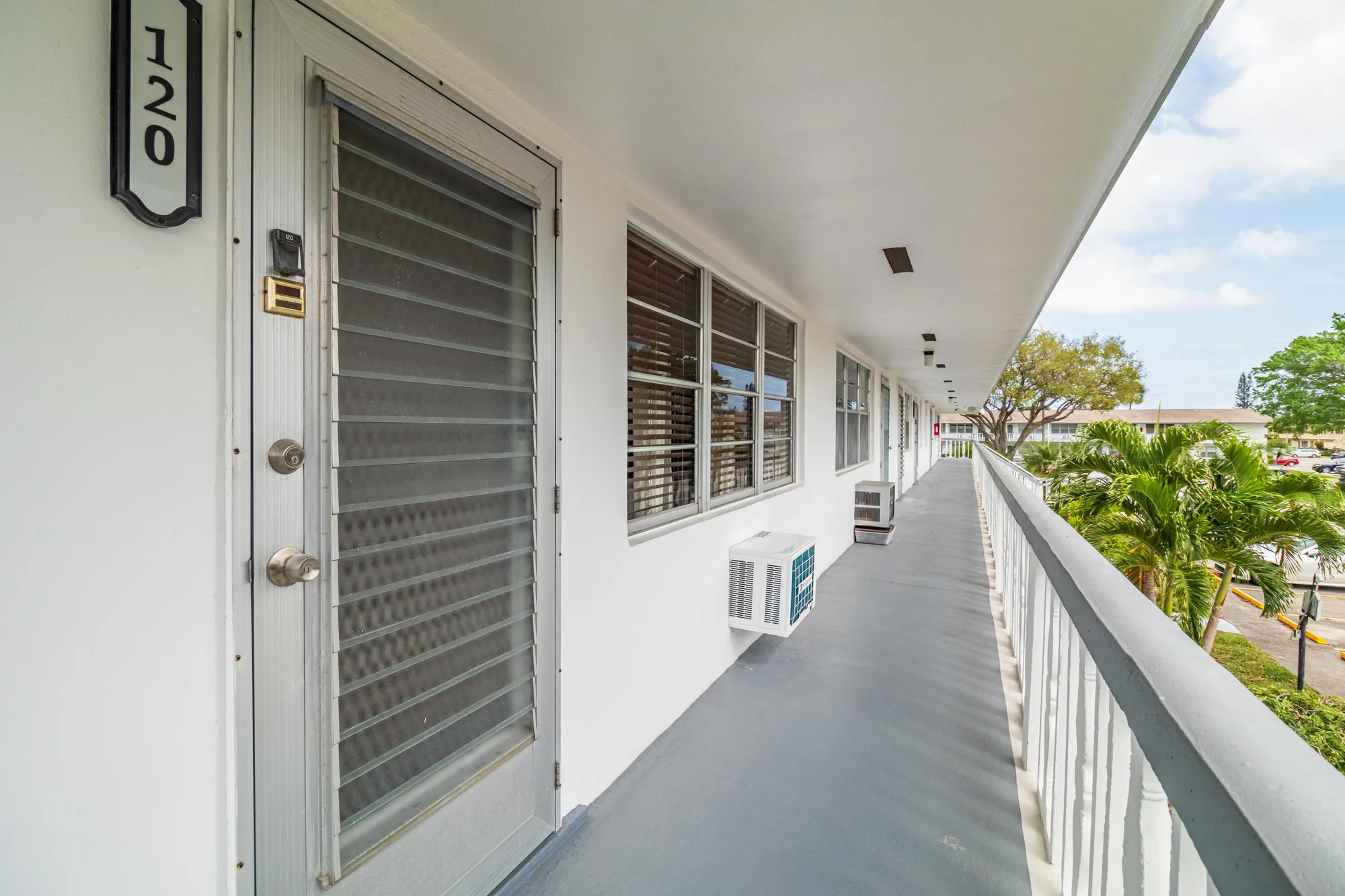 Property Slideshow image 1 of 28 | 120 northampton f, West Palm Beach, FL, 33417