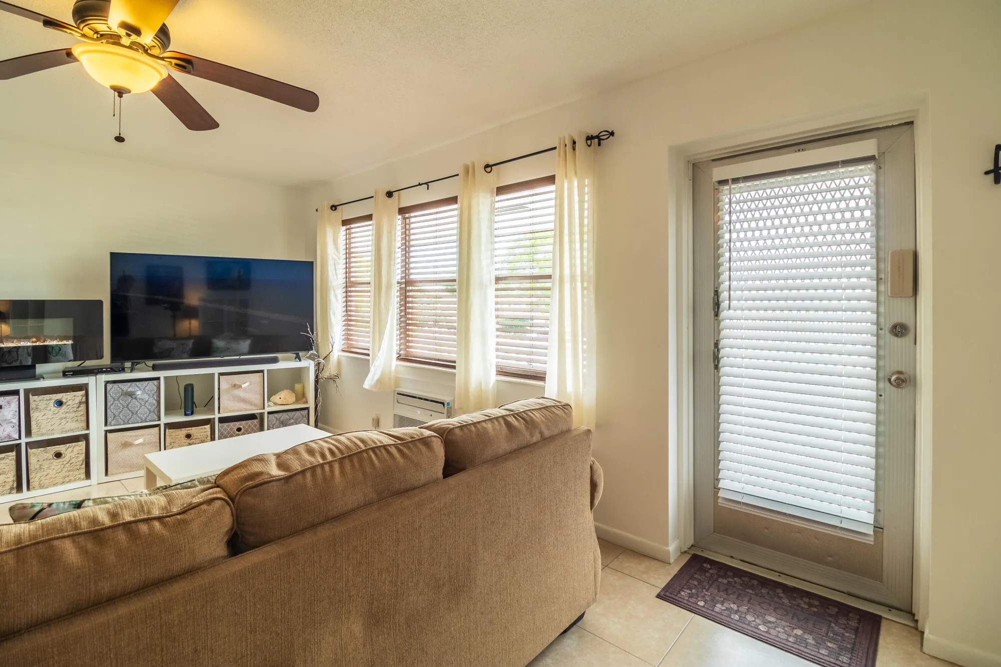 Property Slideshow image 13 of 28 | 120 northampton f, West Palm Beach, FL, 33417