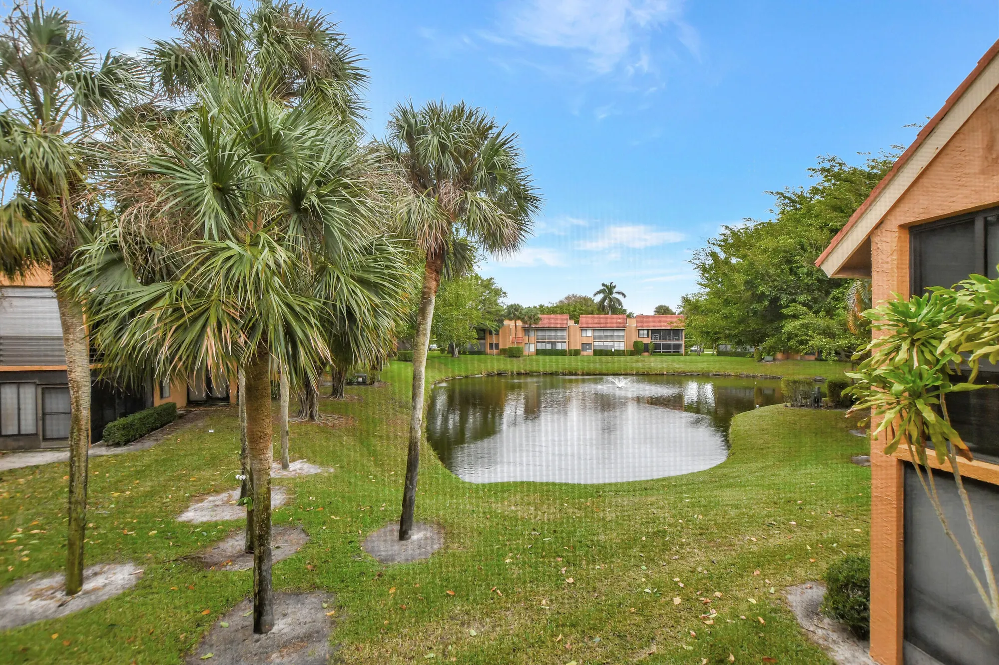 Property Slideshow image 25 of 34 | 11255 green lake dr 202, Boynton Beach, FL, 33437