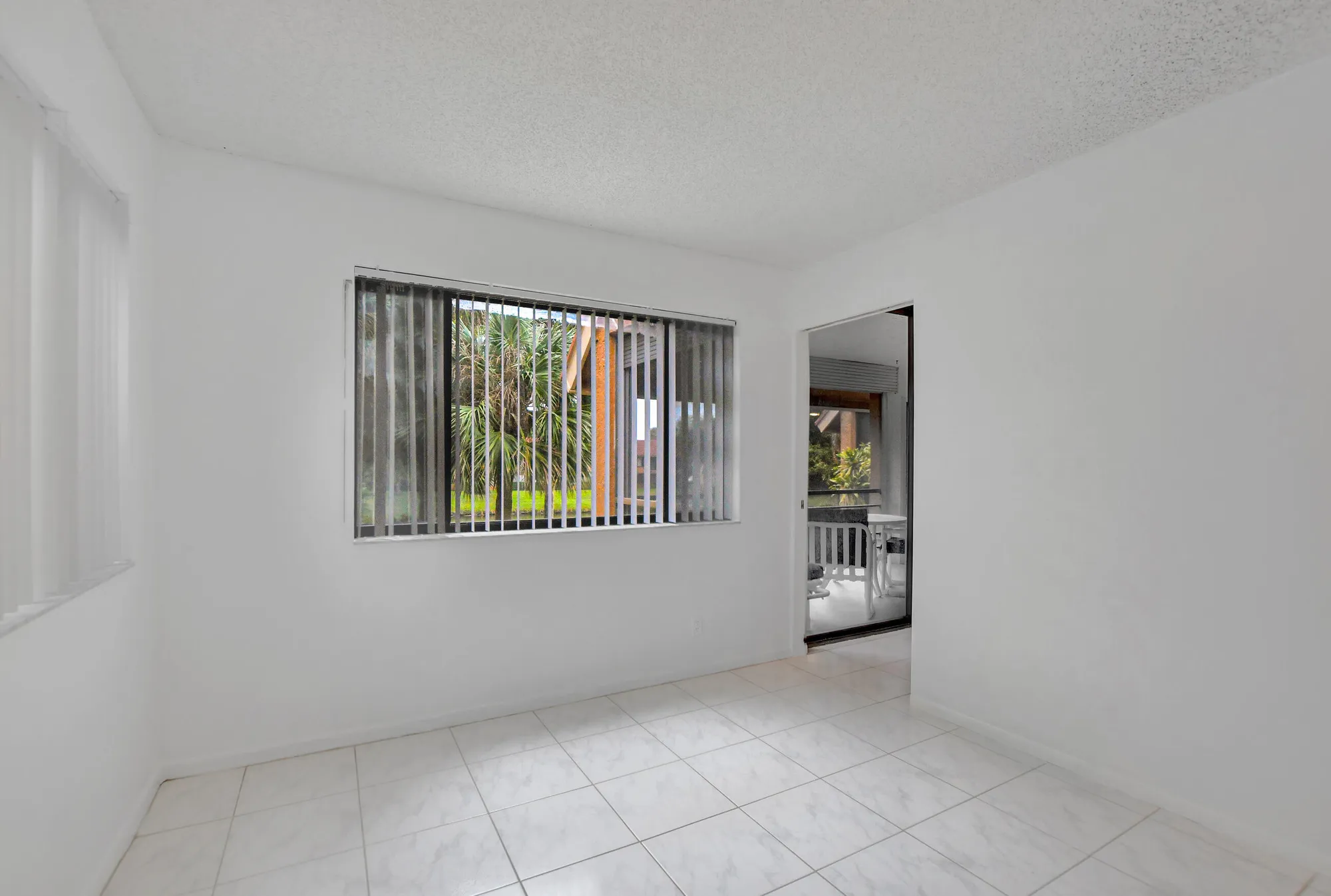 Property Slideshow image 18 of 34 | 11255 green lake dr 202, Boynton Beach, FL, 33437