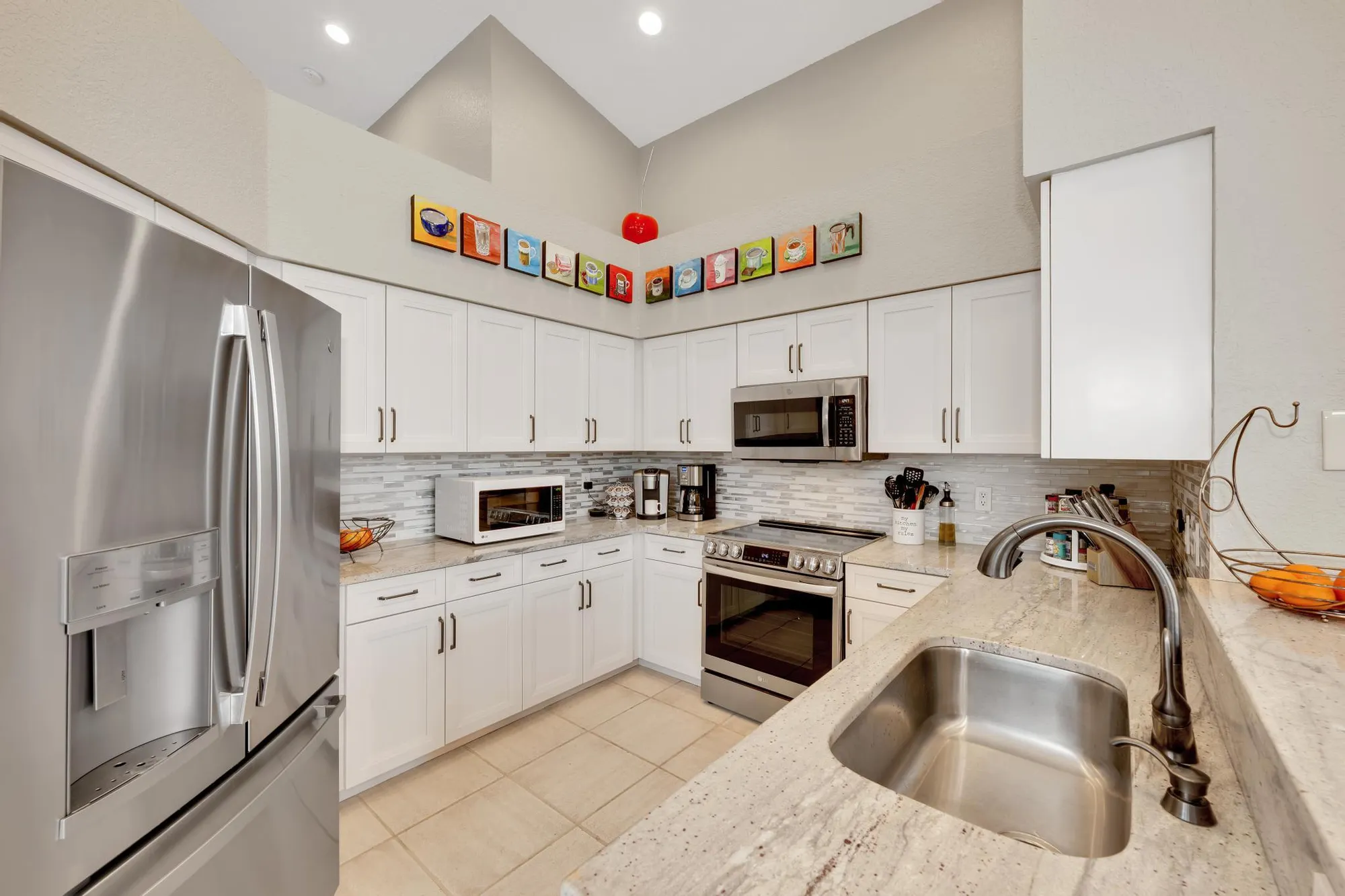 Property Slideshow image 12 of 47 | 11914 fountainside cir, Boynton Beach, FL, 33437