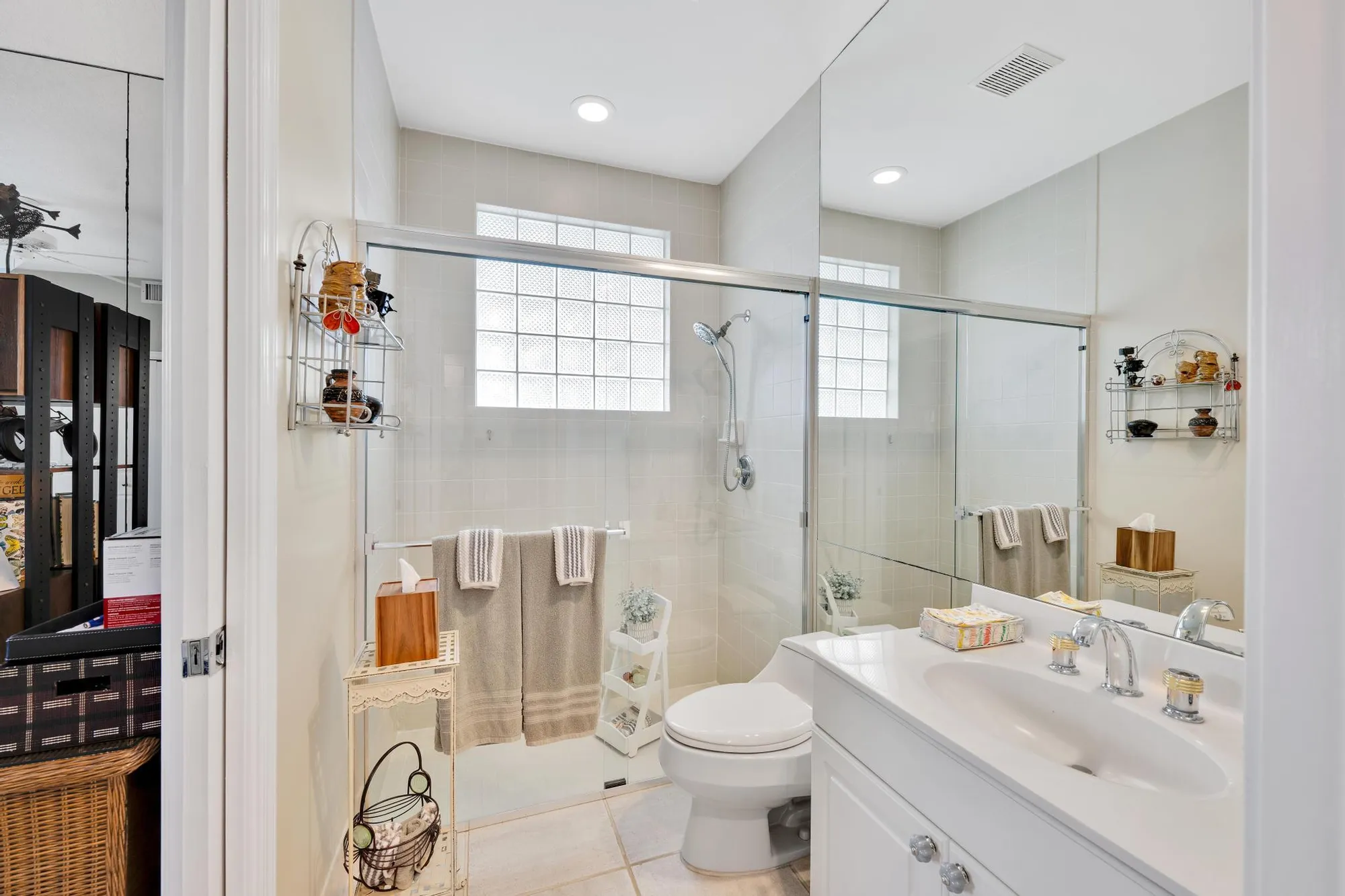 Property Slideshow image 36 of 47 | 11914 fountainside cir, Boynton Beach, FL, 33437