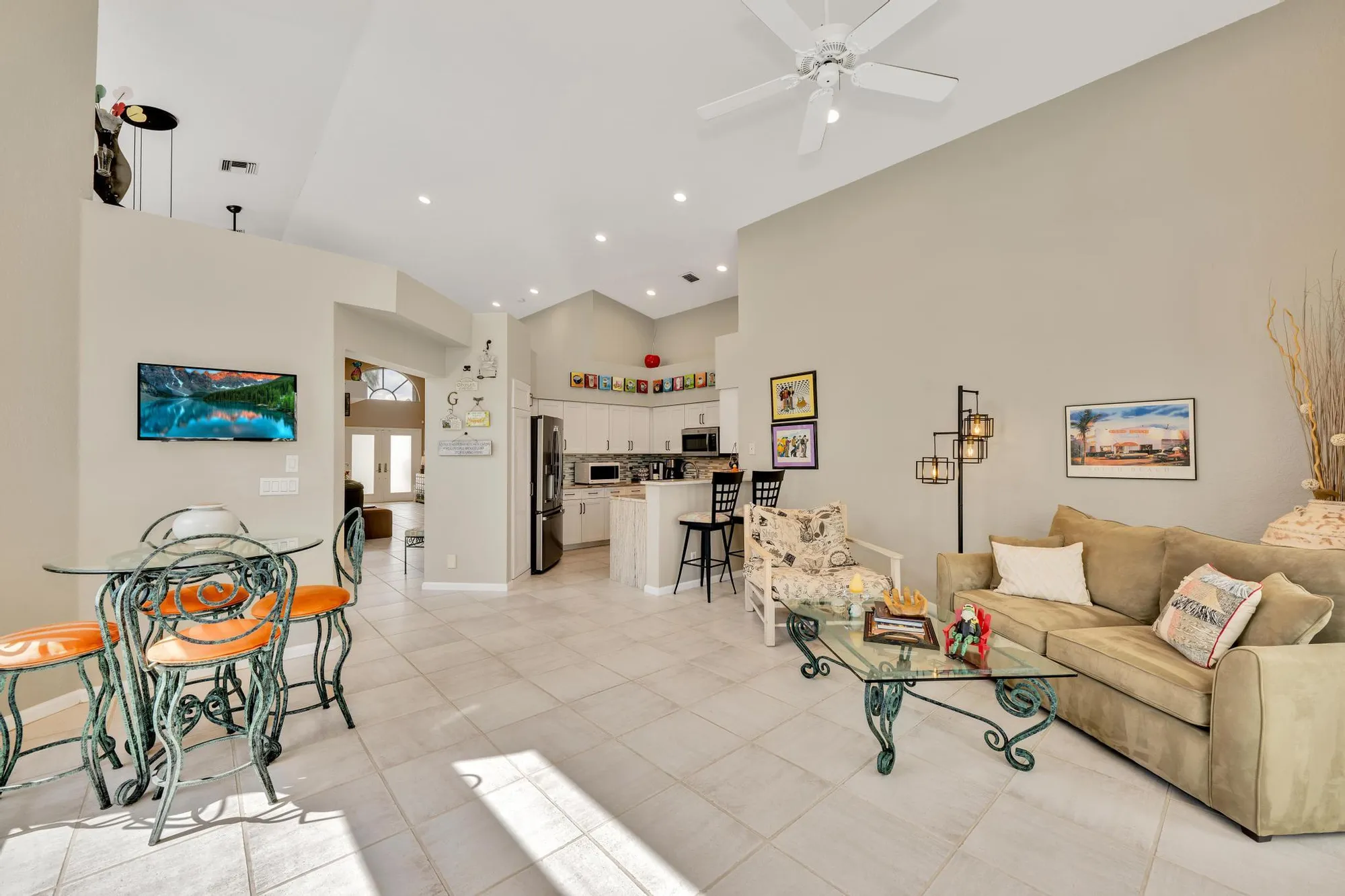 Property Slideshow image 19 of 47 | 11914 fountainside cir, Boynton Beach, FL, 33437