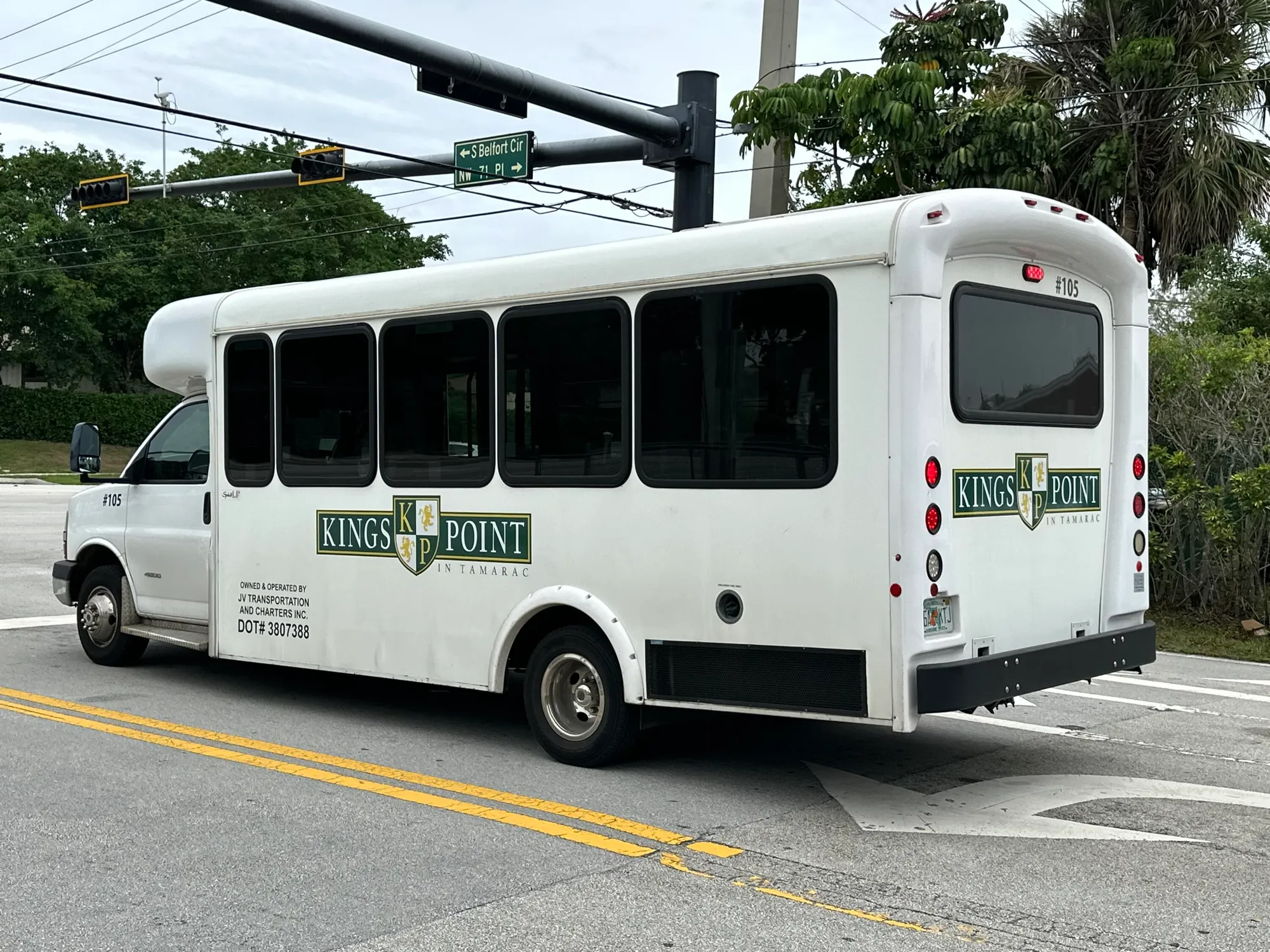 Property Slideshow image 7 of 29 | 7837 ashmont cir 212, Tamarac, FL, 33321