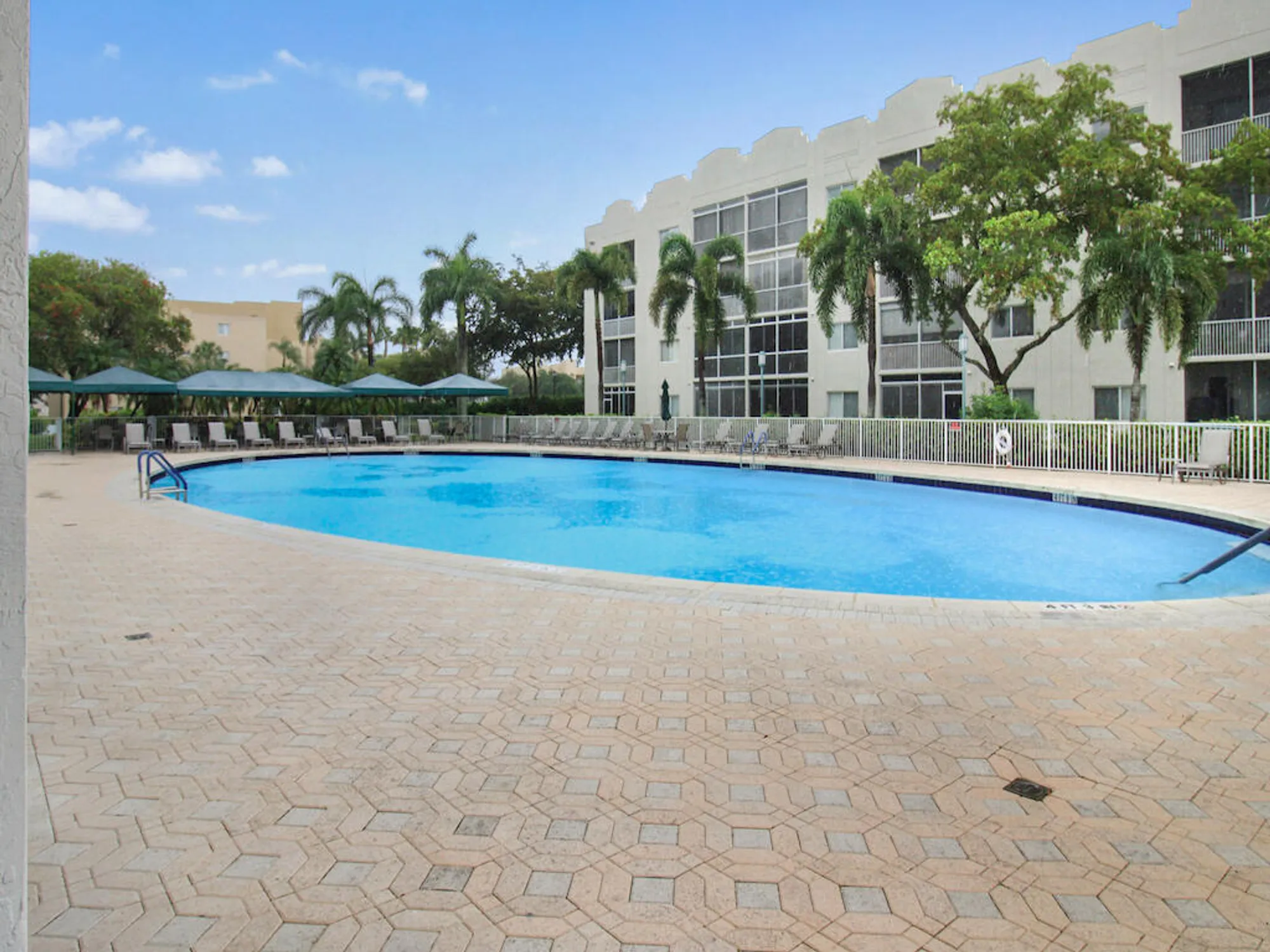 Property Slideshow image 28 of 29 | 7837 ashmont cir 212, Tamarac, FL, 33321