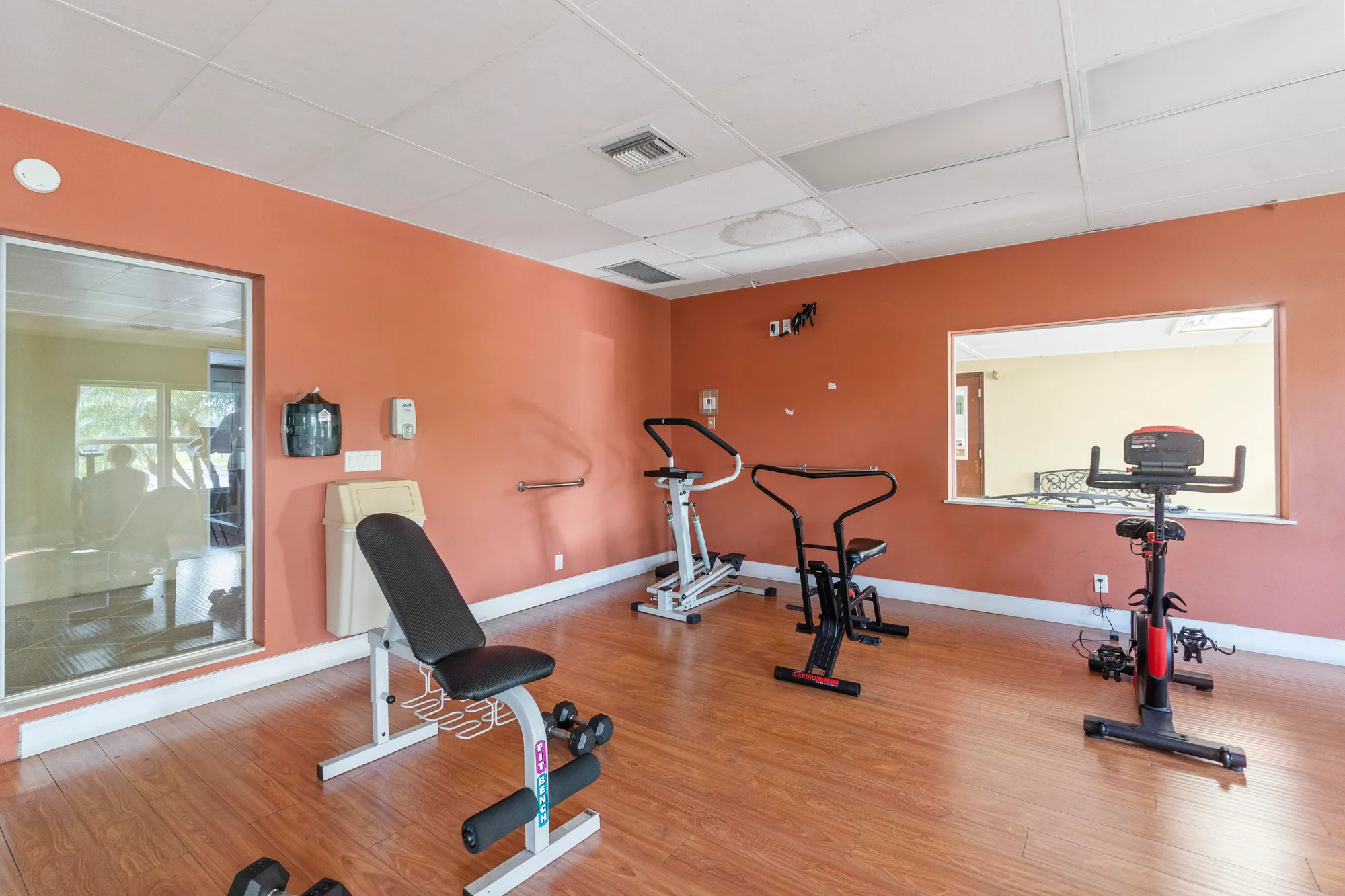 Property Slideshow image 25 of 33 | 2894 crosley dr d, West Palm Beach, FL, 33415