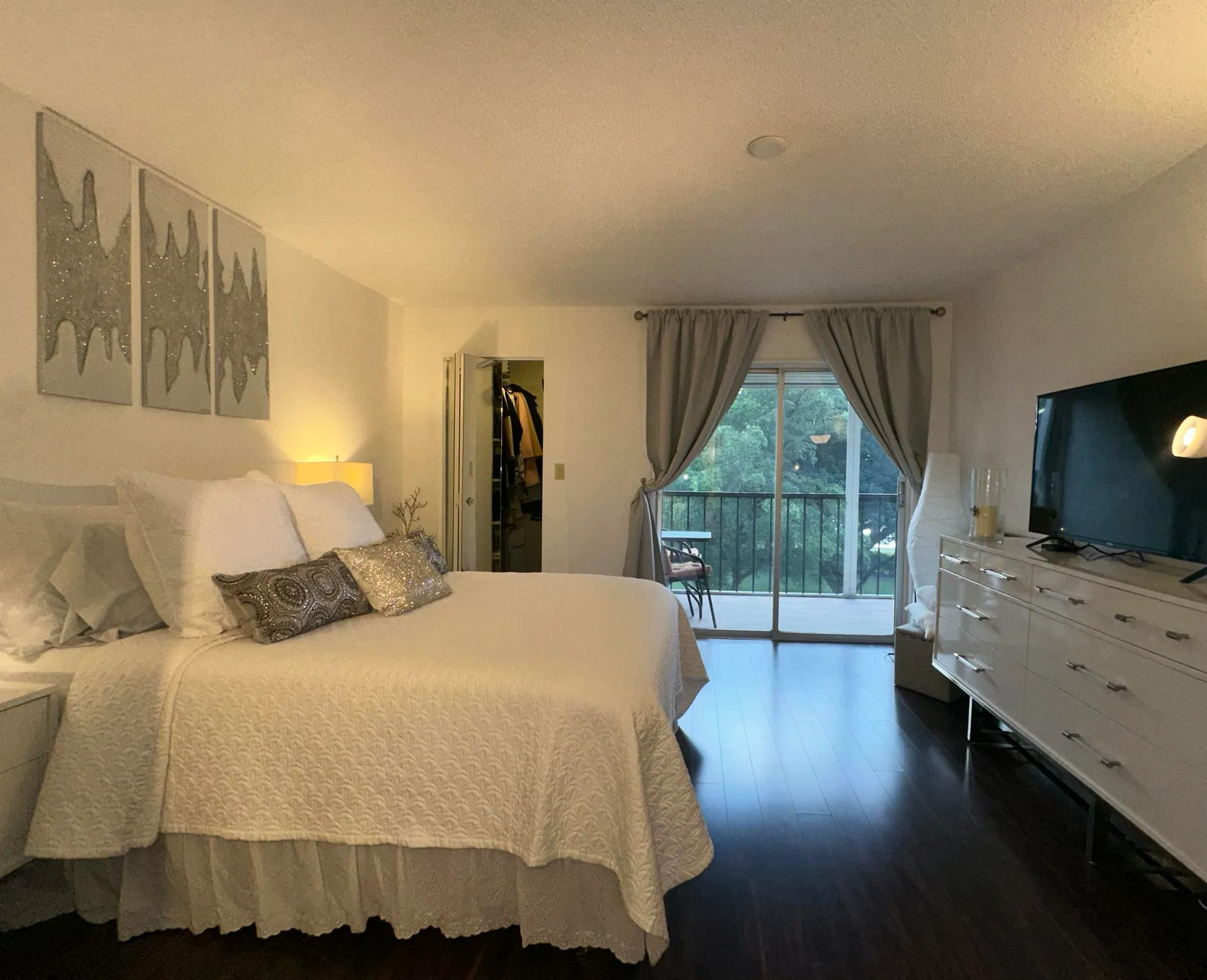 Property Slideshow image 15 of 45 | 5900 nw 44th st apt 403, Lauderhill, FL, 33319