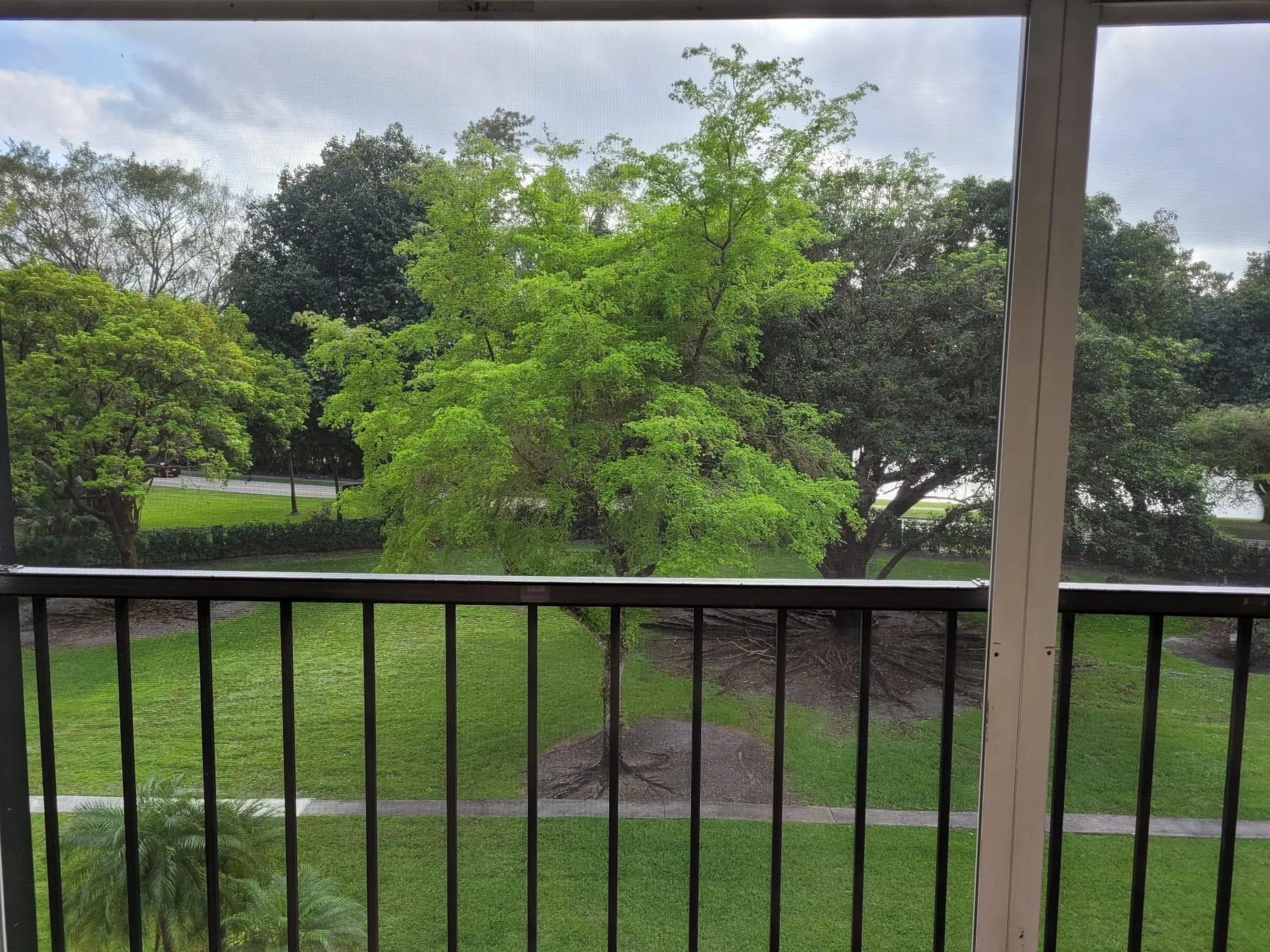 Property Slideshow image 34 of 45 | 5900 nw 44th st apt 403, Lauderhill, FL, 33319