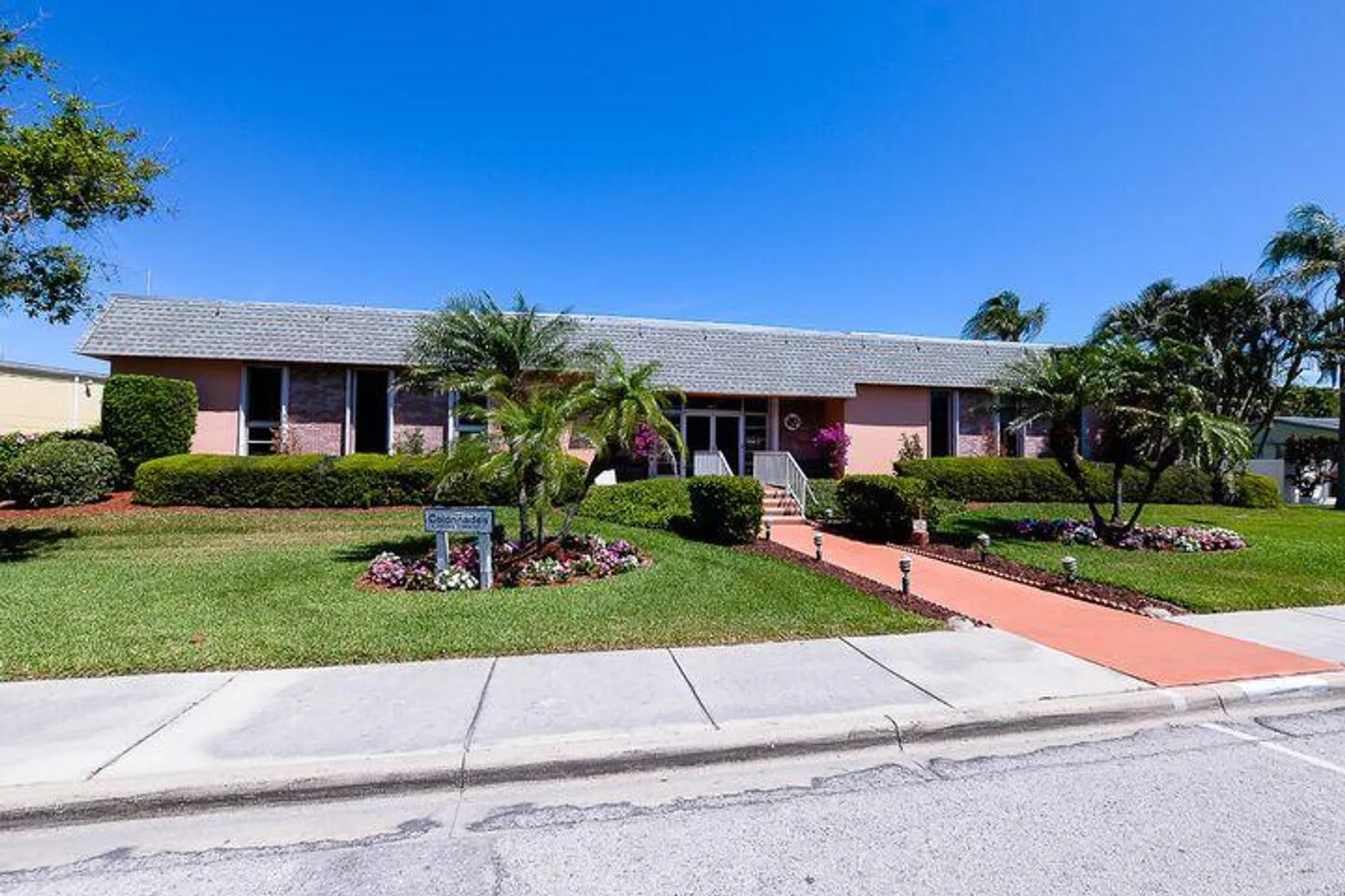 Property Slideshow image 32 of 34 | 1245 carlton ct apt 206, Fort Pierce, FL, 34949