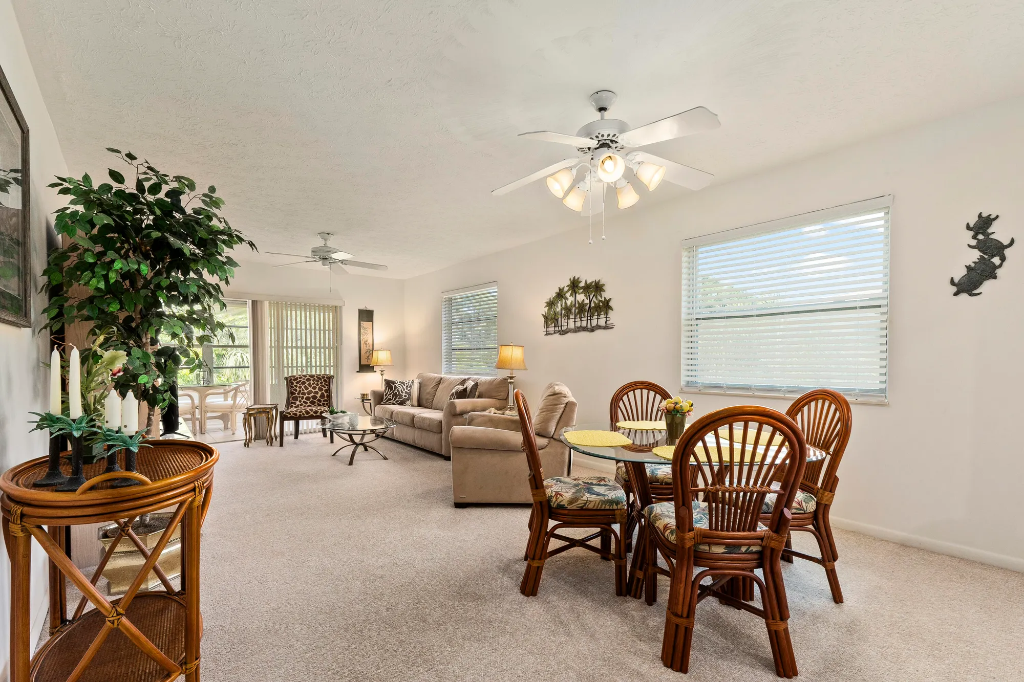 Property Slideshow image 10 of 31 | 2950 se ocean blvd 117-8, Stuart, FL, 34996