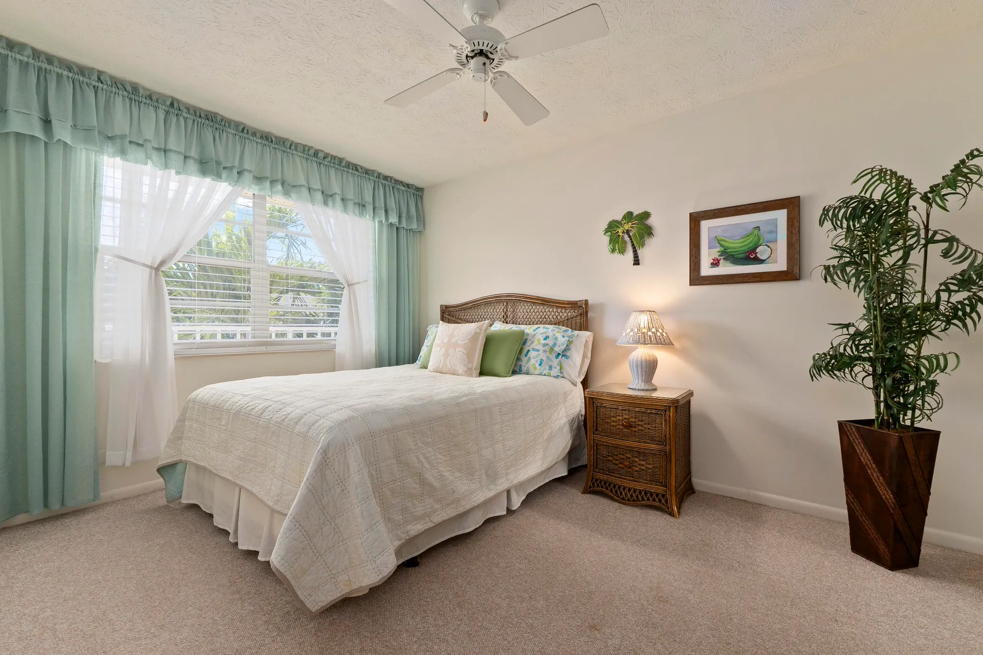Property Slideshow image 23 of 31 | 2950 se ocean blvd 117-8, Stuart, FL, 34996