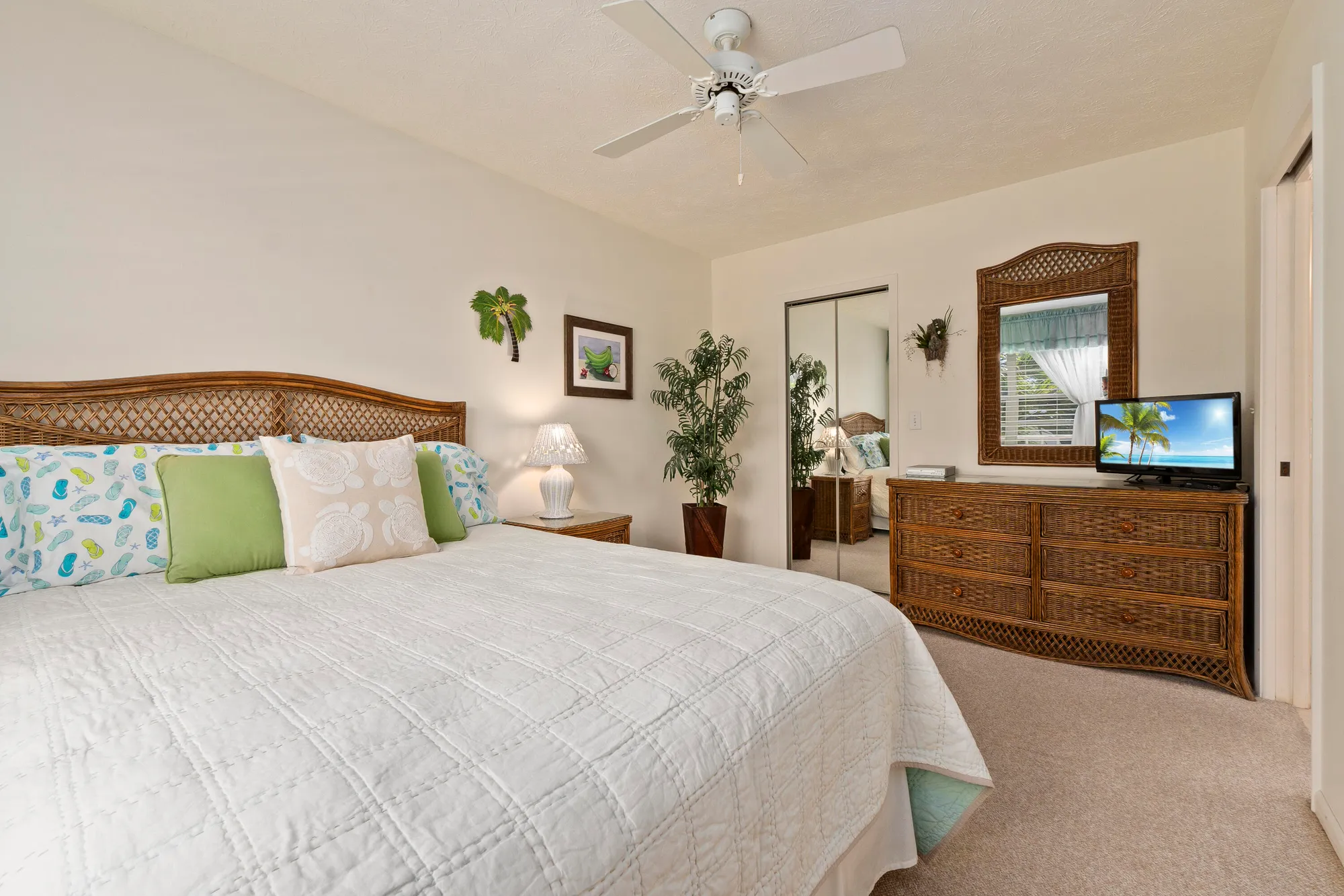 Property Slideshow image 22 of 31 | 2950 se ocean blvd 117-8, Stuart, FL, 34996