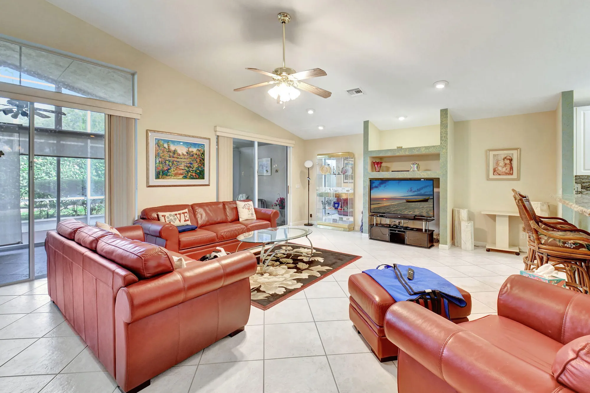 Property Slideshow image 6 of 58 | 5113 glenville dr, Boynton Beach, FL, 33437