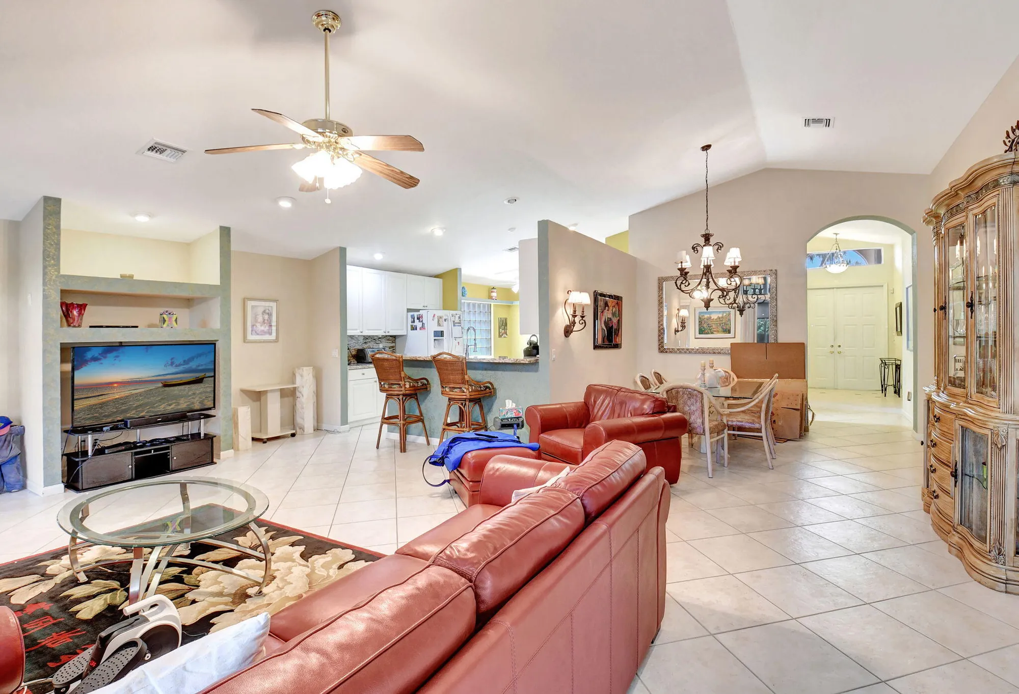 Property Slideshow image 7 of 58 | 5113 glenville dr, Boynton Beach, FL, 33437