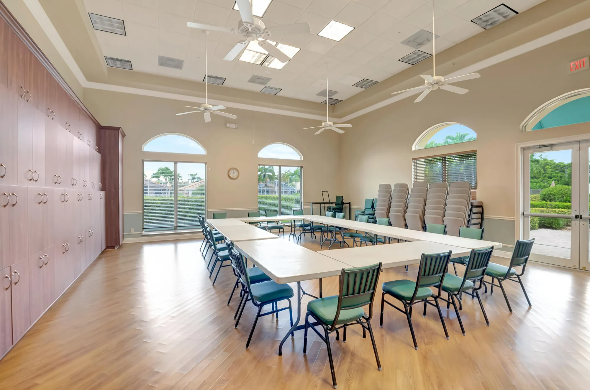 Property Slideshow image 39 of 58 | 5113 glenville dr, Boynton Beach, FL, 33437