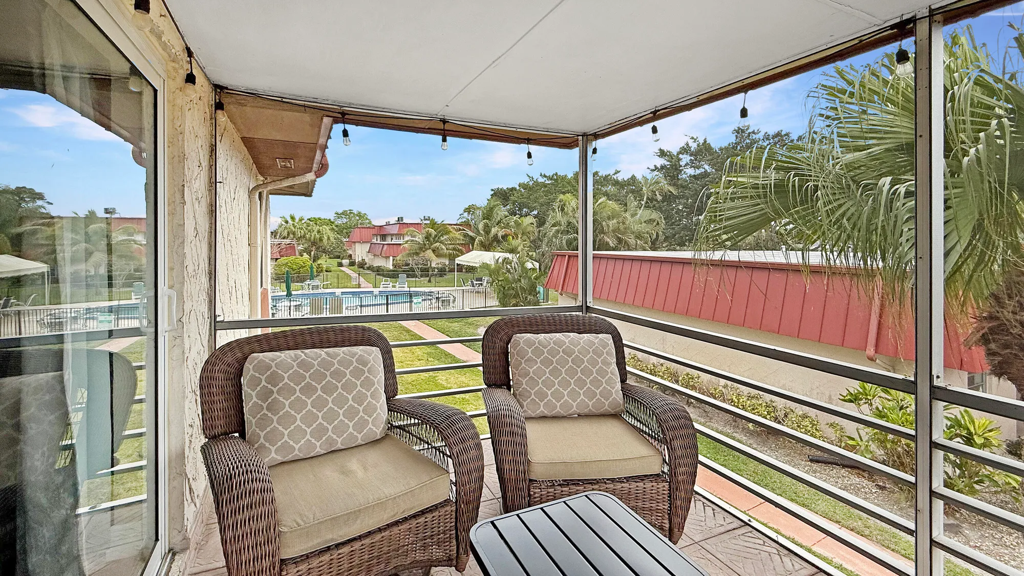 Property Slideshow image 10 of 17 | 12022 w greenway 206 dr 206, Royal Palm Beach, FL, 33411